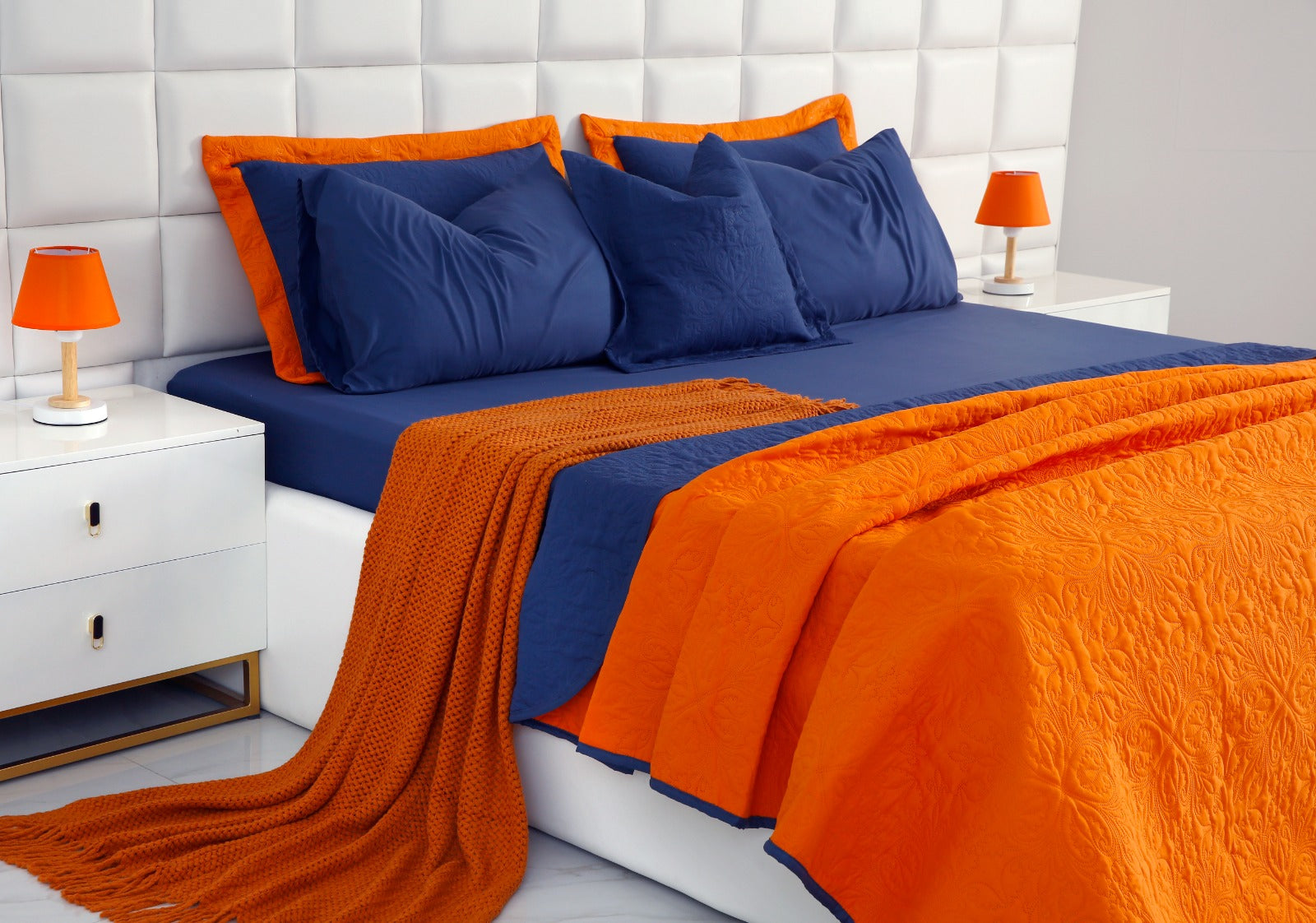 7 PCs Ultrasonic Bed Spread Set-Navy Blue over Orange Bed Spread Apricot   