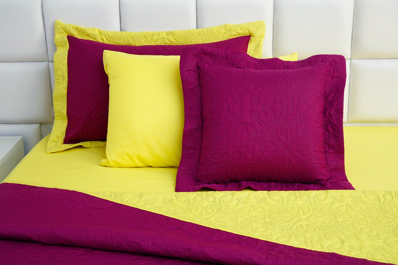 7 PCs Ultrasonic Bed Spread Set-Yellow Over Plum Bed Spread Apricot   