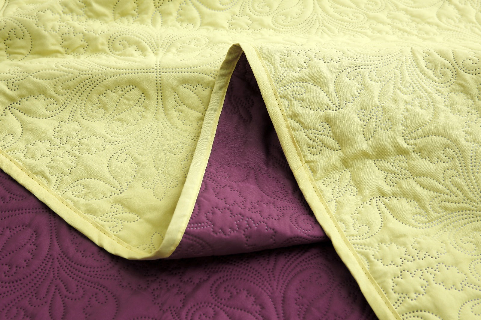 7 PCs Ultrasonic Bed Spread Set-Yellow Over Plum Bed Spread Apricot   