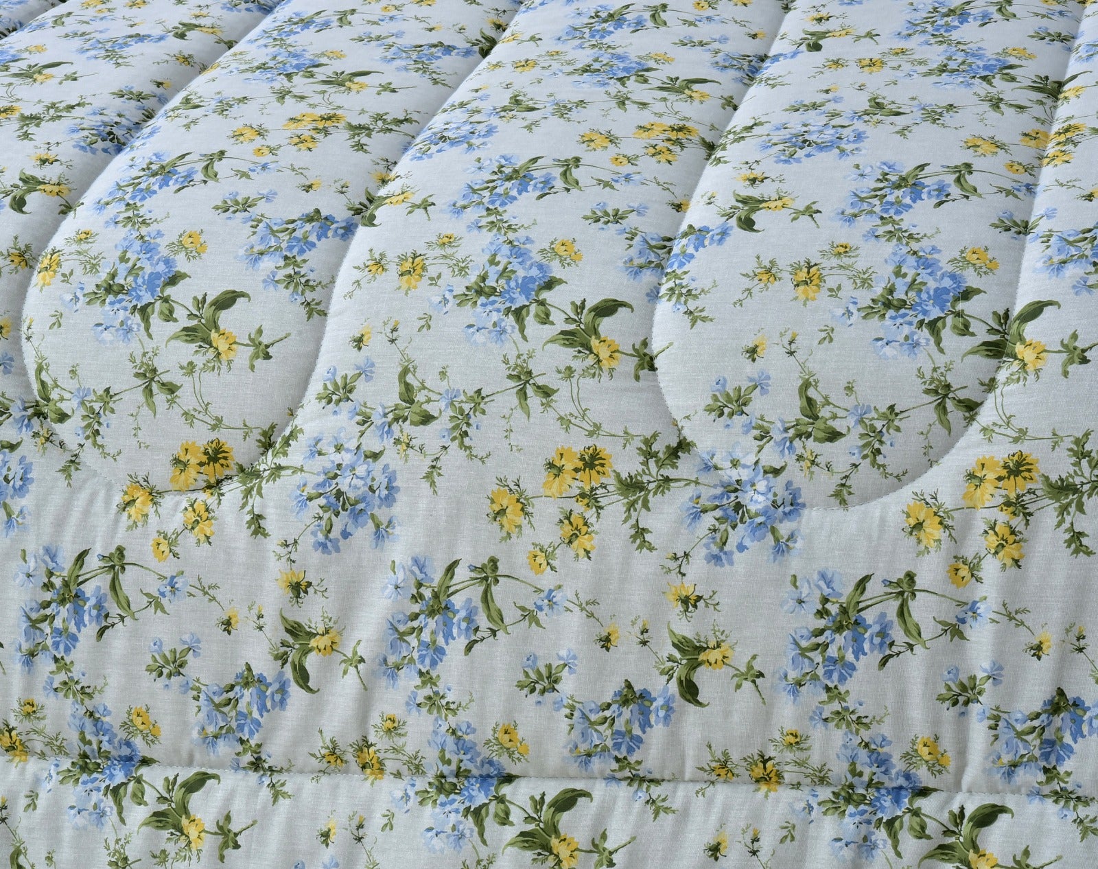 8 PCs Winter Comforter Set-Ashley Apricot