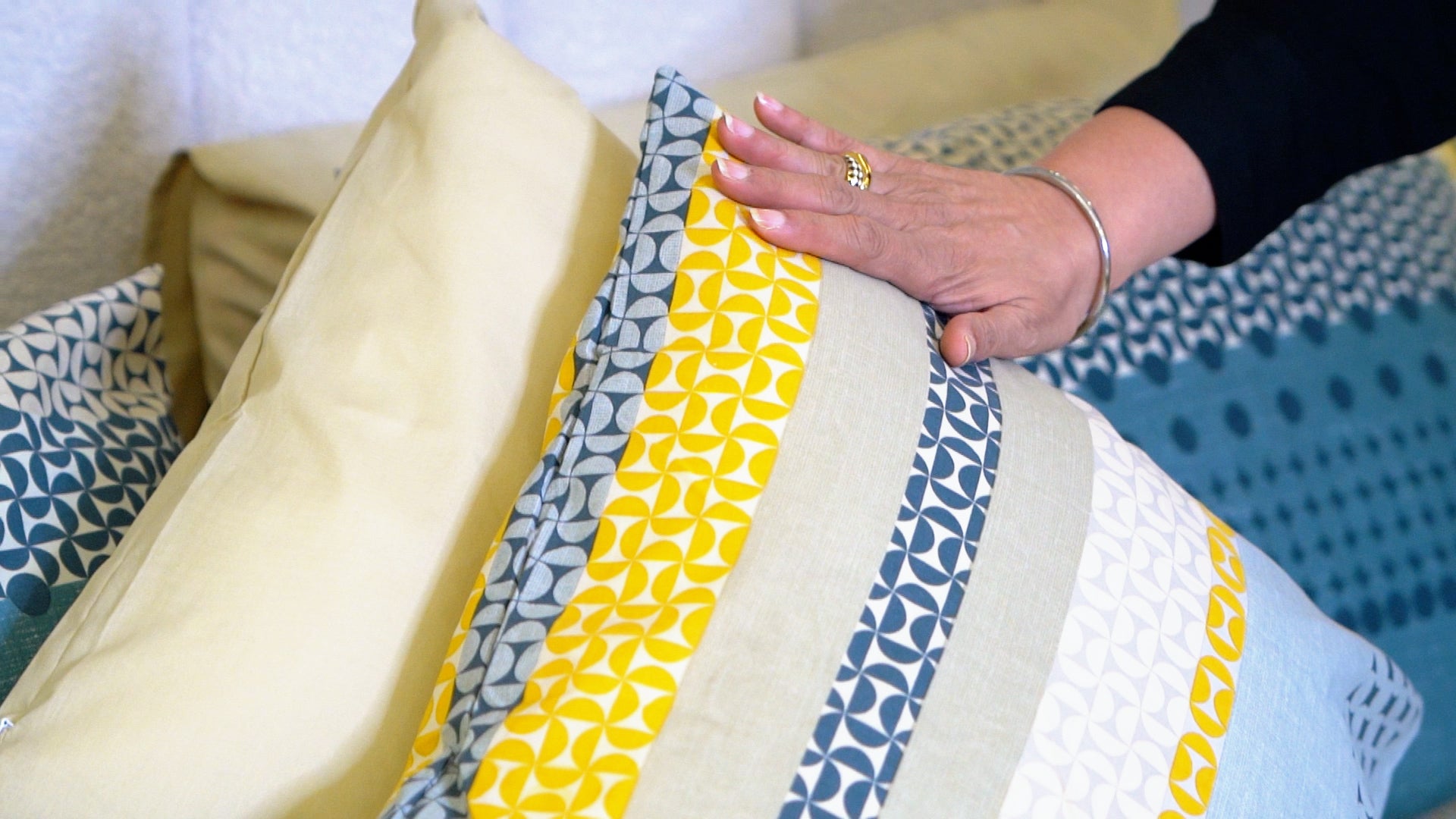 8 PCs Winter Comforter Set-Bohemian Comforters Apricot