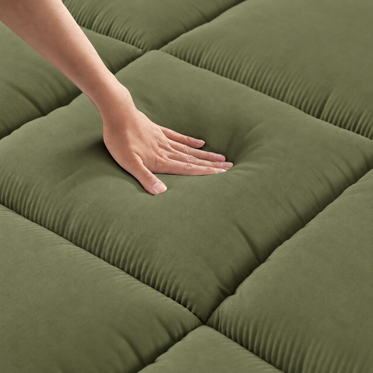 Winter Mattress Topper 700 GSM-Olive Comforters Apricot