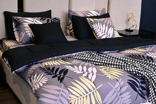 8 PCs Winter Comforter Set-Black Feathers Comforters Apricot