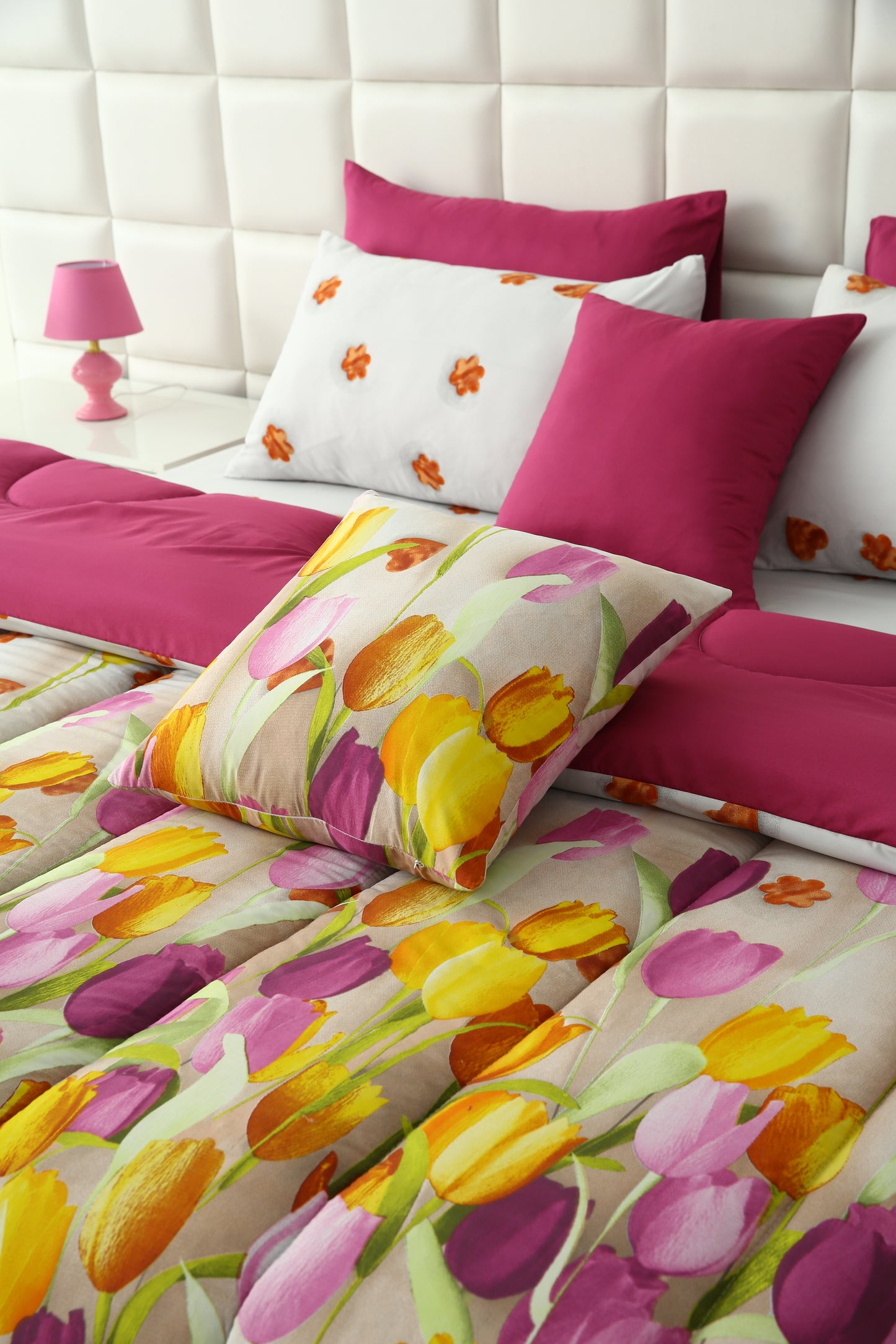 8 PCs Winter Comforter Set-White Tulip(with Plum Reverse) Comforters Apricot