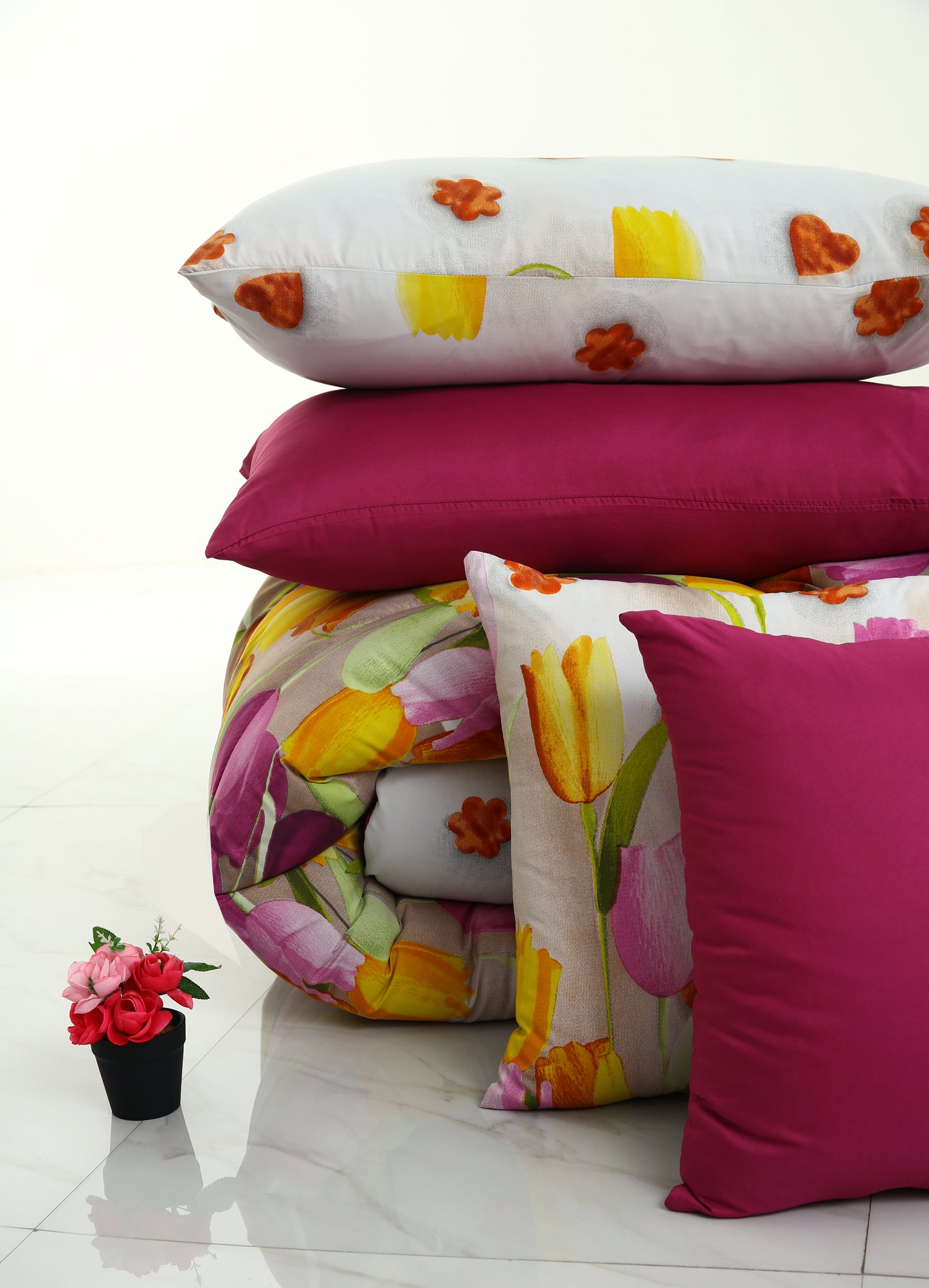 8 PCs Winter Comforter Set-White Tulip(With Plum Reverse) Comforters Apricot