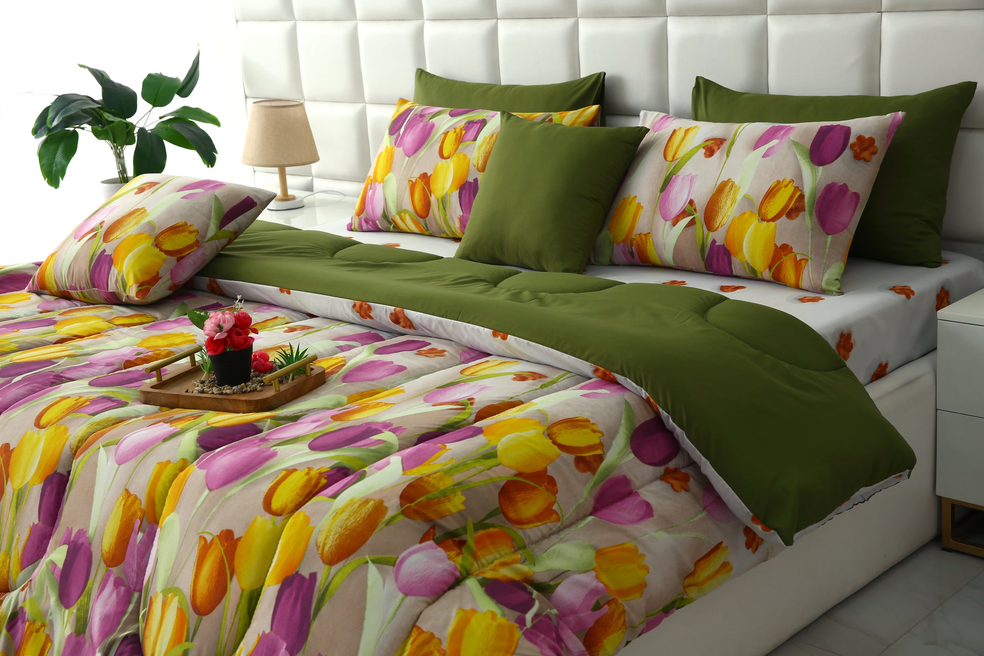 5 PCs Single Comforter Set-White Tulip(With Olive Reverse) Comforters Apricot