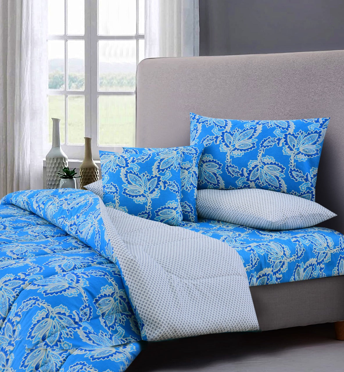 8 PCs Winter Comforter Set-Blue Flowers Comforters Apricot