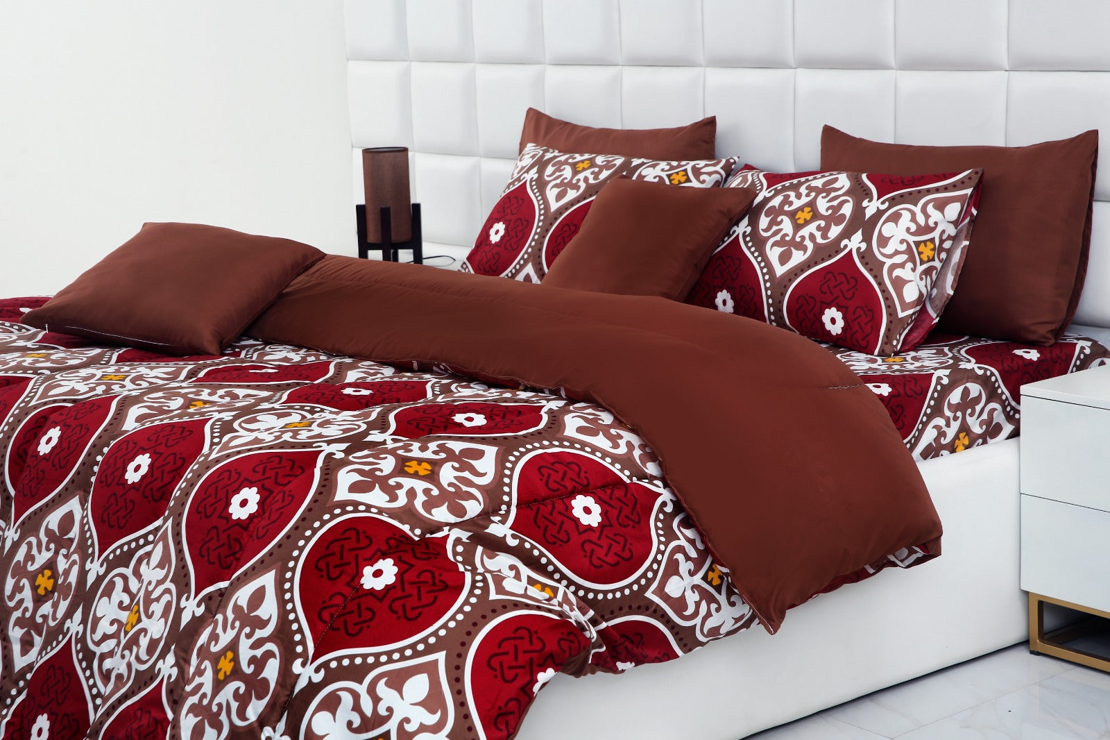 8 PCs Winter Comforter Set-Brown Crown Comforters Apricot   