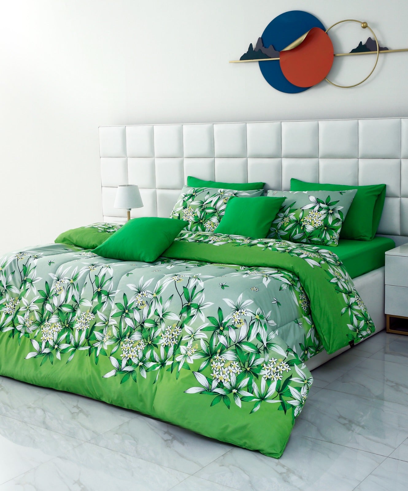 8 PCs Winter Comforter Set-15012Green Gold(With Dyed FittedSheet) Comforters Apricot   