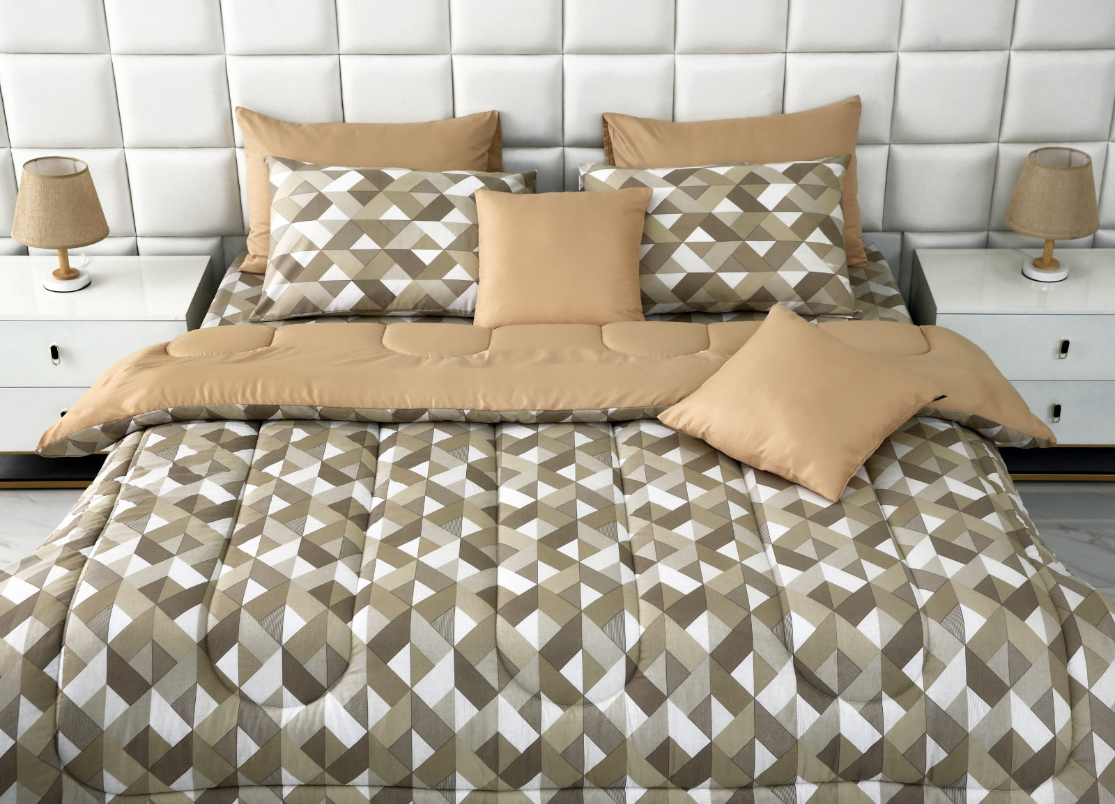 8 PCs Winter Comforter Set-Beige Geometric Comforters Apricot   