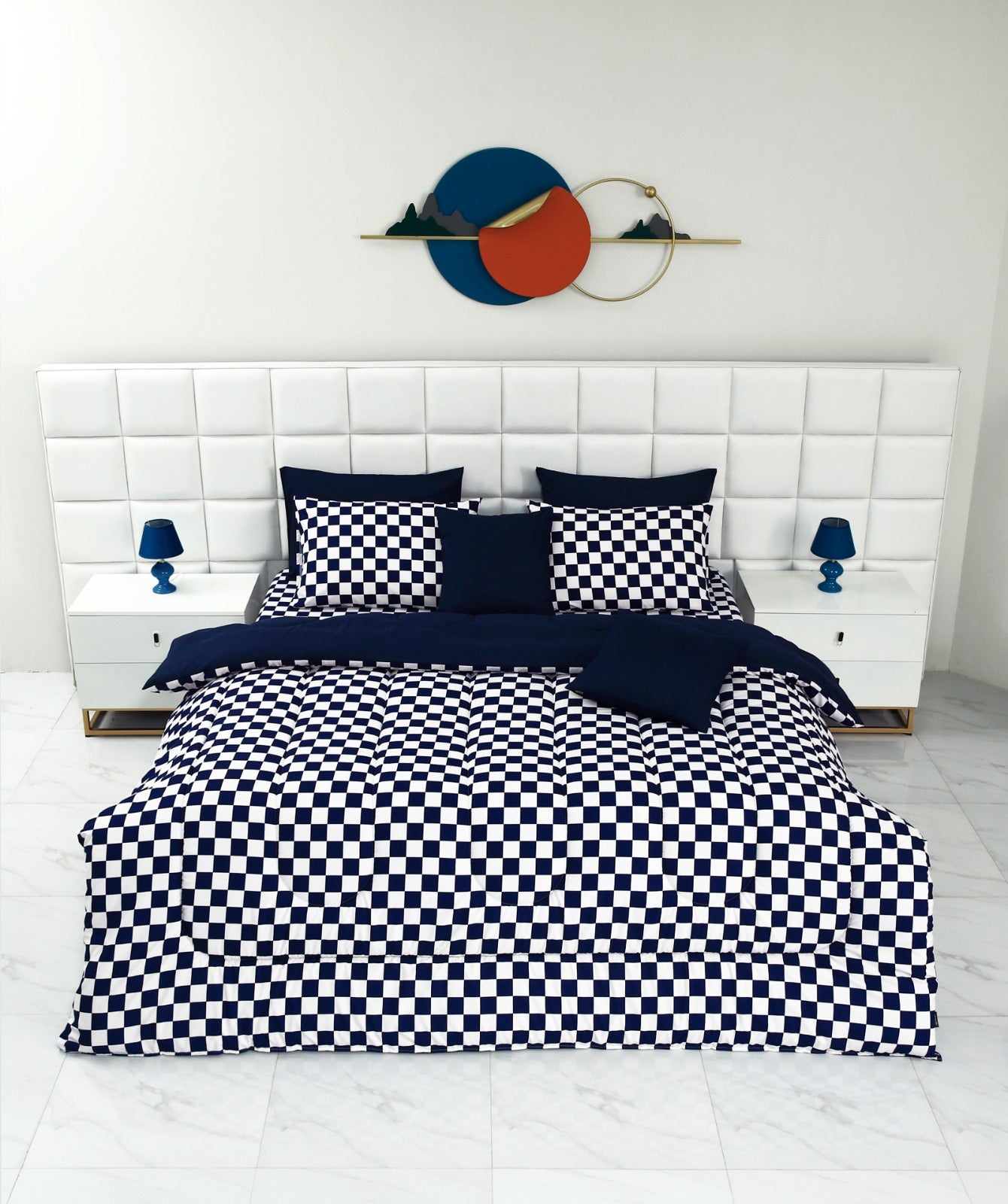 8 PCs Winter Comforter Set-Blue Chess Comforters Apricot   