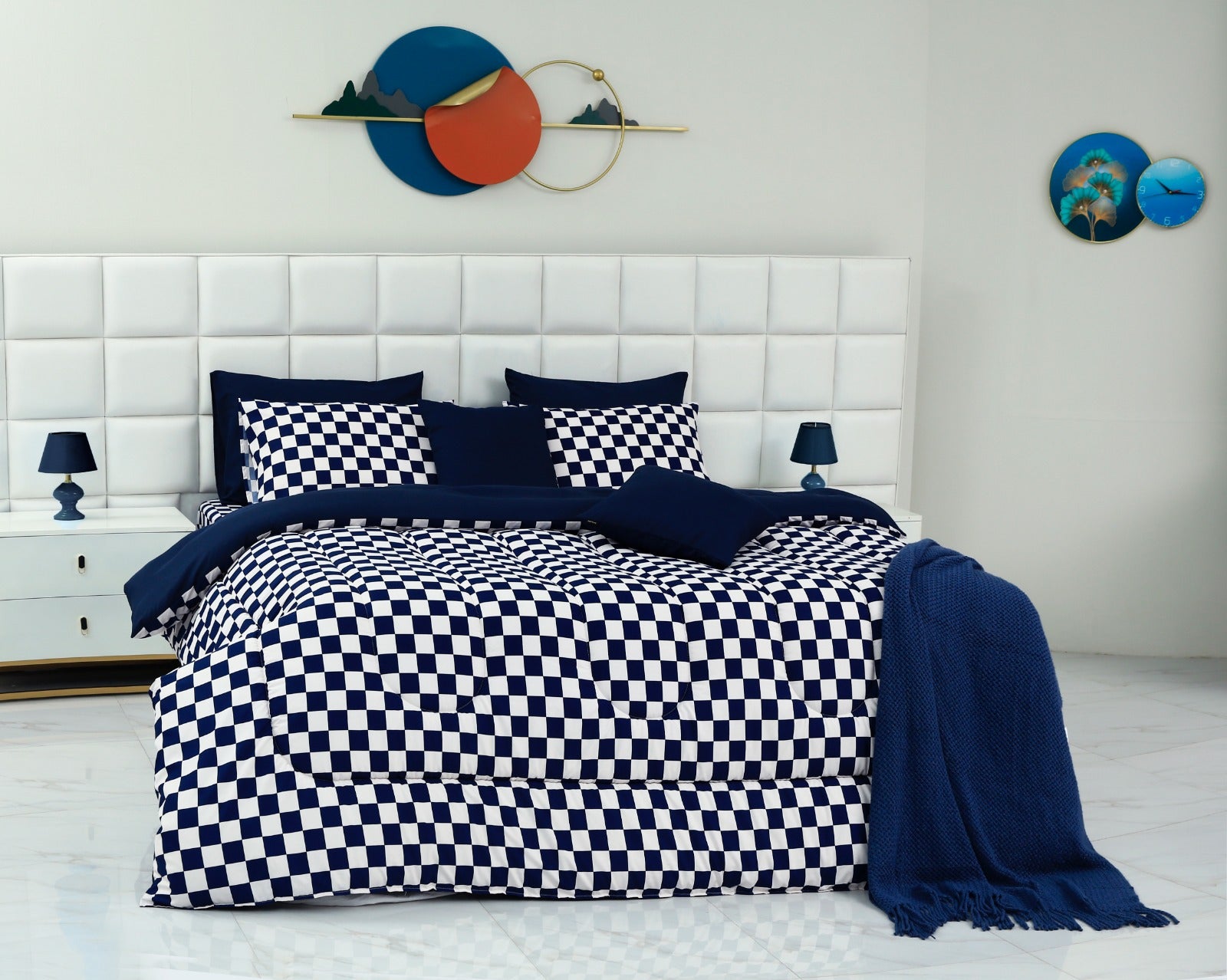 8 PCs Winter Comforter Set-Blue Chess Comforters Apricot   