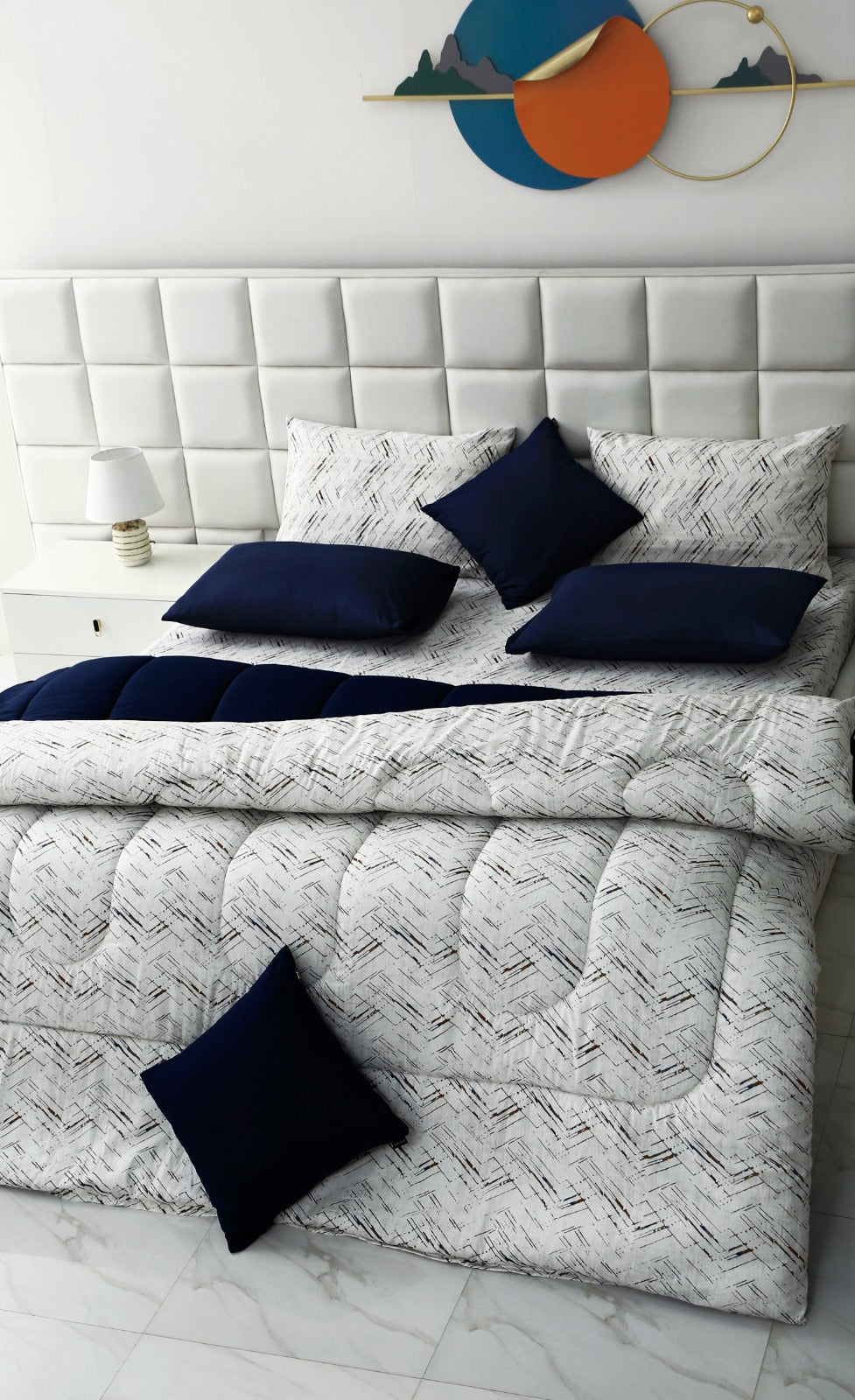 8 PCs Winter Comforter Set-Blue Texture Comforters Apricot   