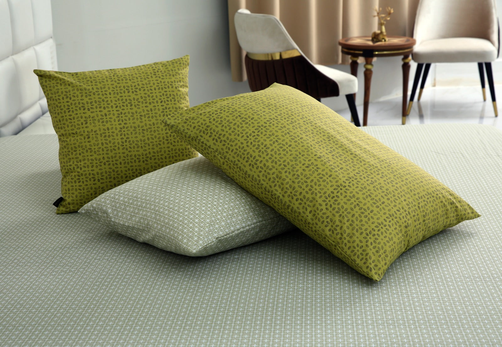 8 PCs Winter Comforter Set-Lime Texture Comforters Apricot   