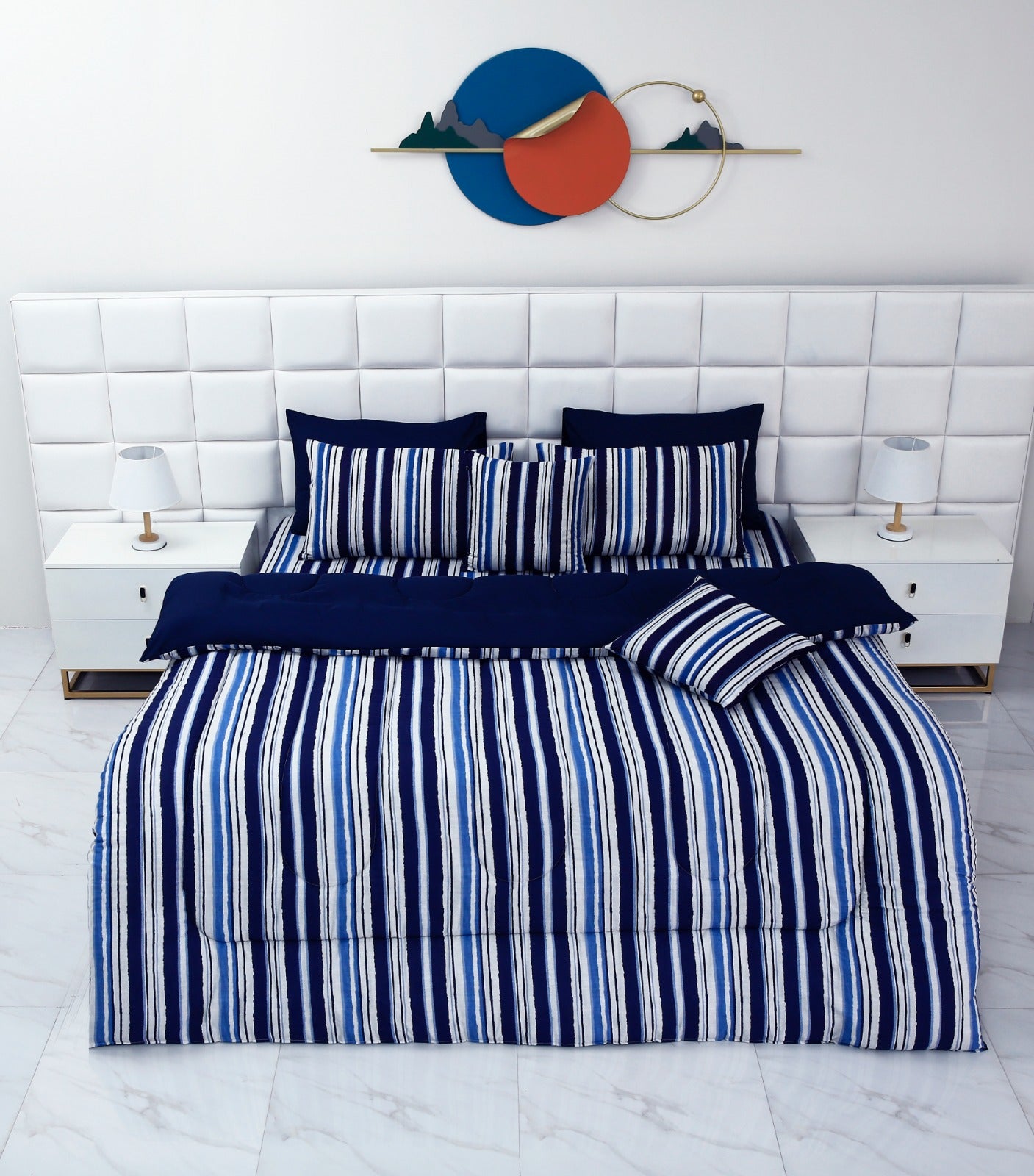 8 PCs Winter Comforter Set-Blue Bold Lines Comforters Apricot   