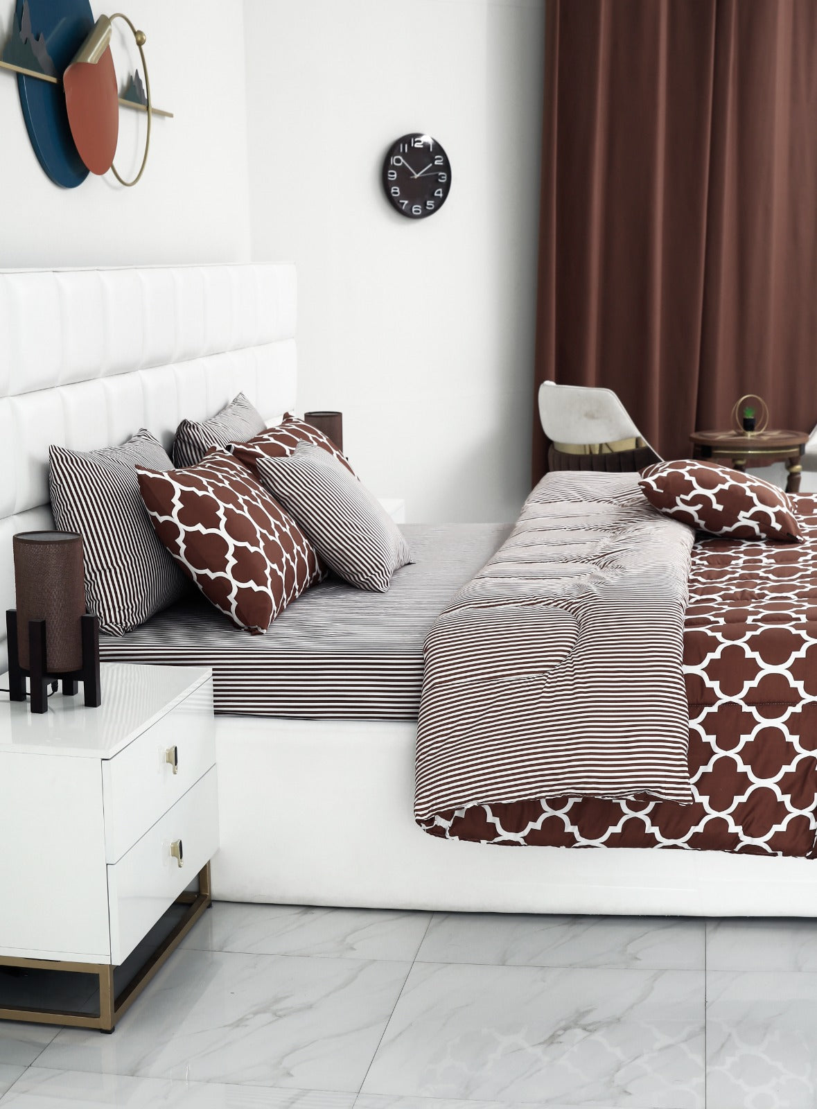 8 PCs Winter Comforter Set-Brown Geometric Comforters Apricot   