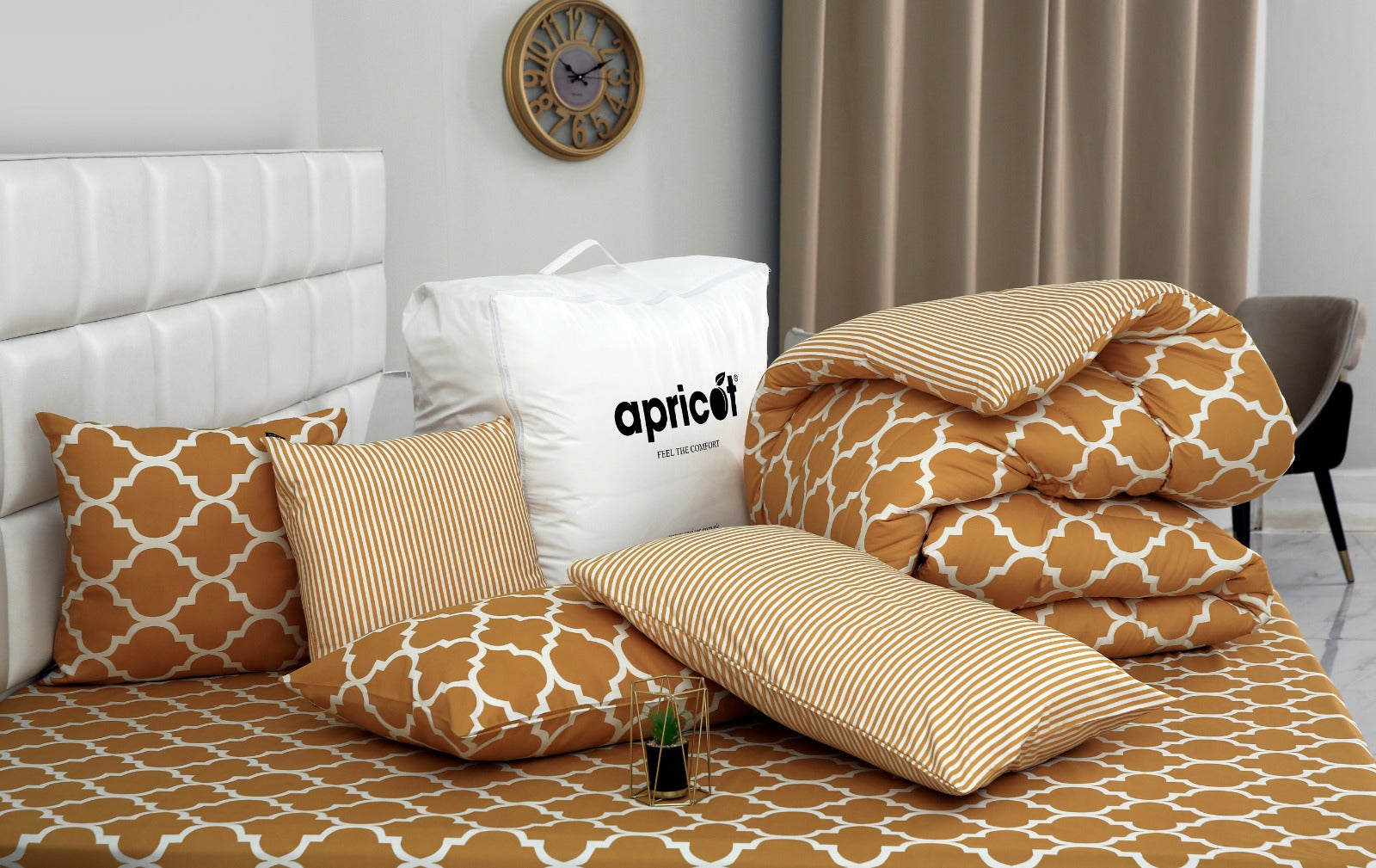 8 PCs Winter Comforter Set-Mustard Geometric Comforters Apricot   