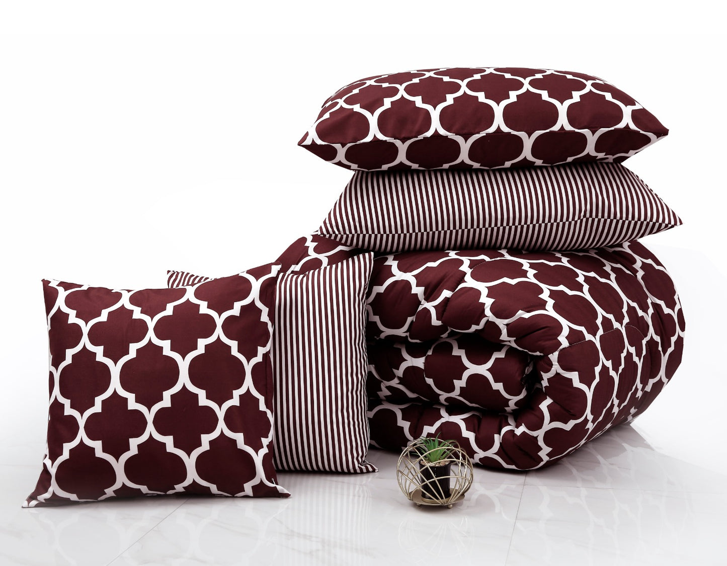 8 PCs Winter Comforter Set-Plum Geometric