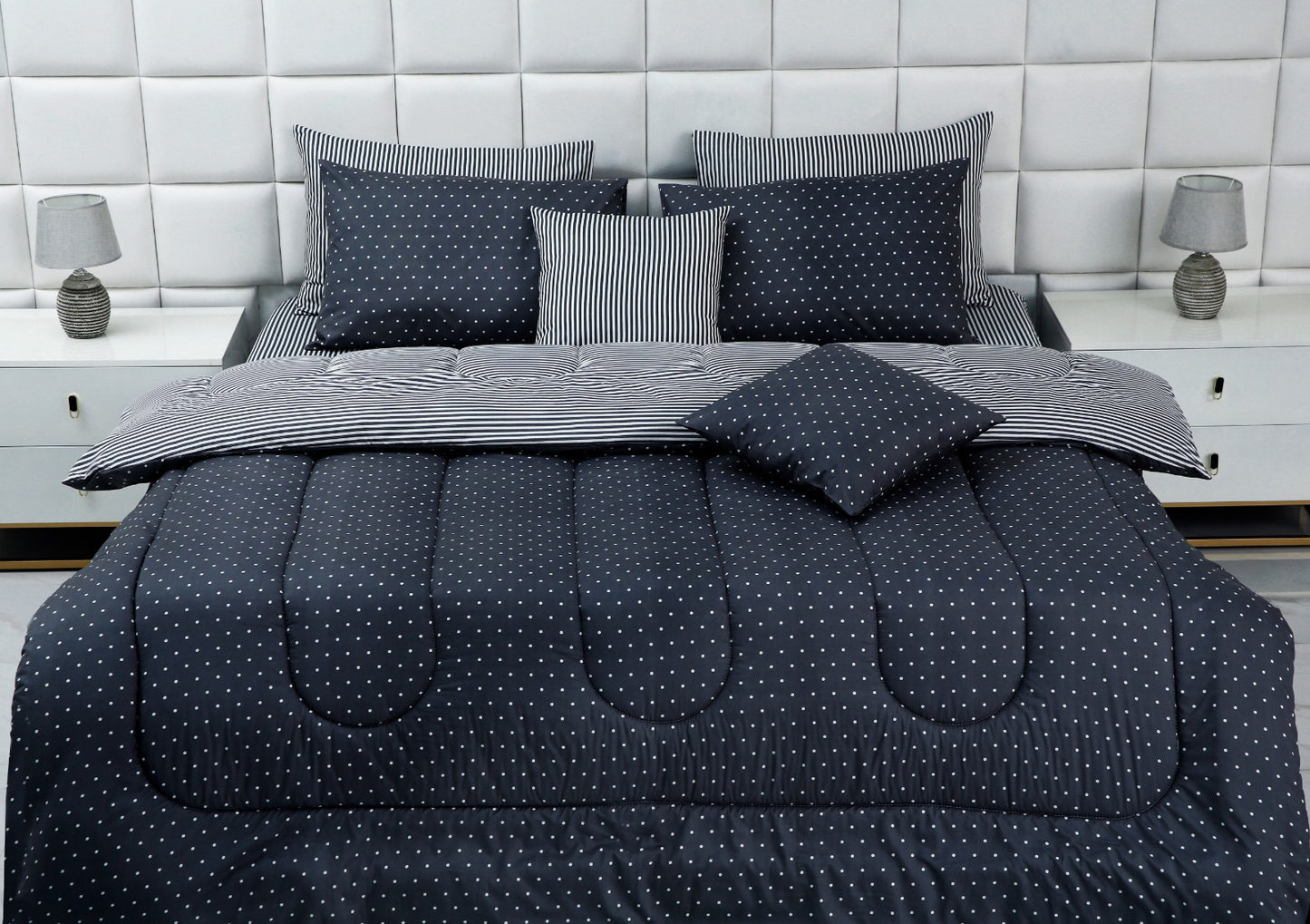 8 PCs Winter Comforter Set-Grey Polka Comforters Apricot   