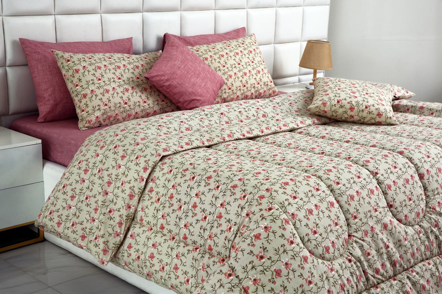 8 PCs Winter Comforter Set-Peony Comforters Apricot   