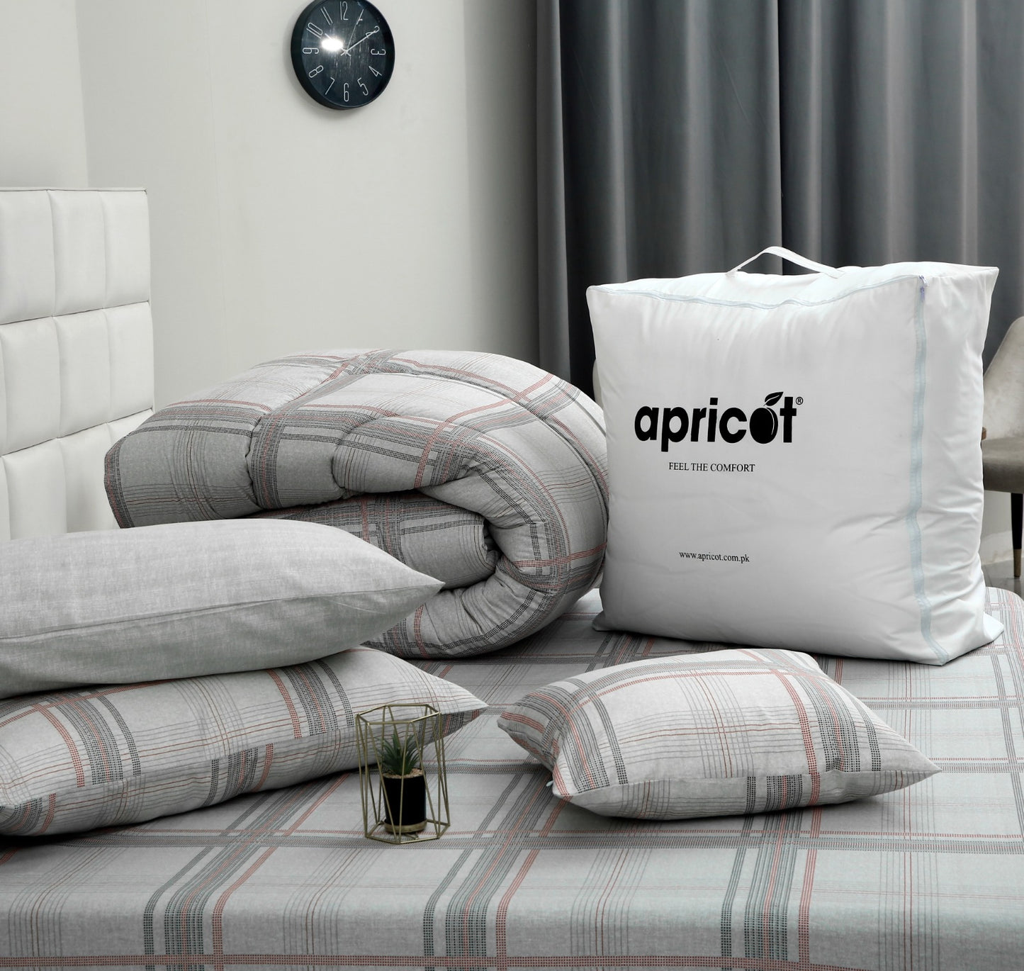 8 PCs Winter Comforter Set-Grey Check Comforters Apricot   