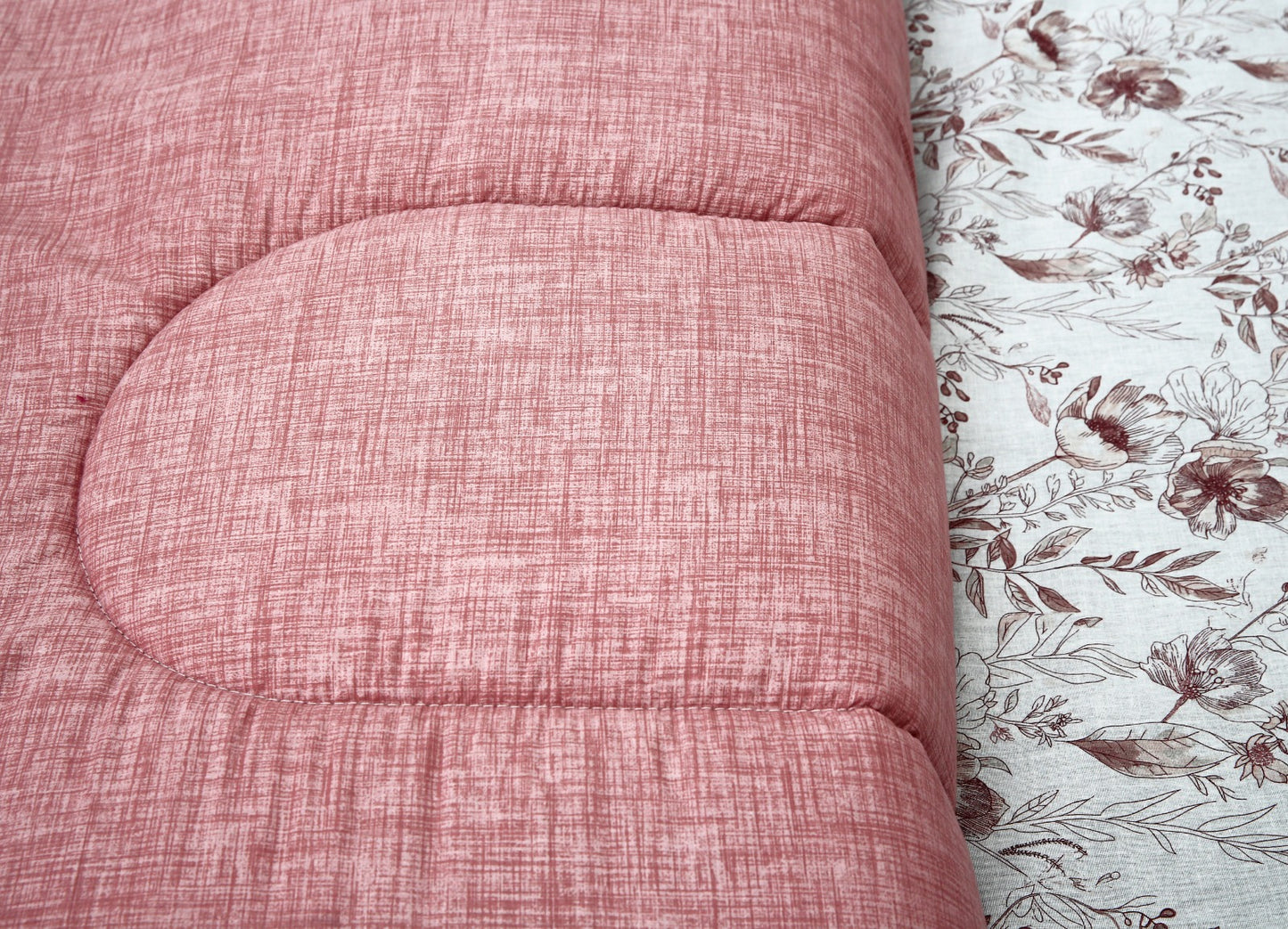 8 PCs Winter Comforter Set-Oriental poppy Comforters Apricot   