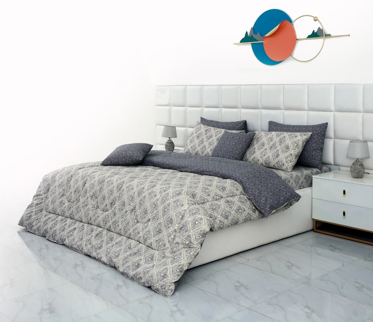 8 PCs Winter Comforter Set-Grey Pattern Comforters Apricot   