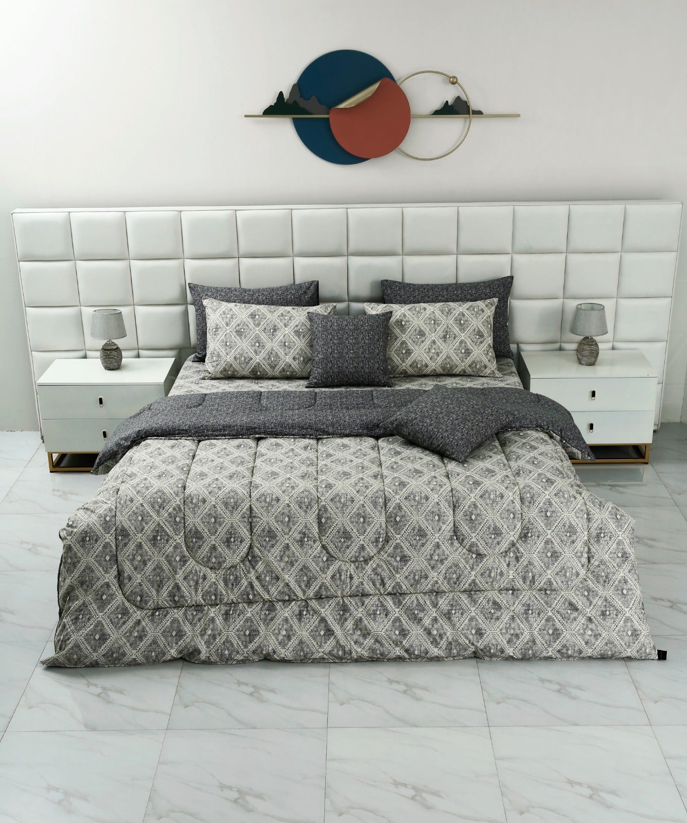 8 PCs Winter Comforter Set-Grey Pattern Comforters Apricot   