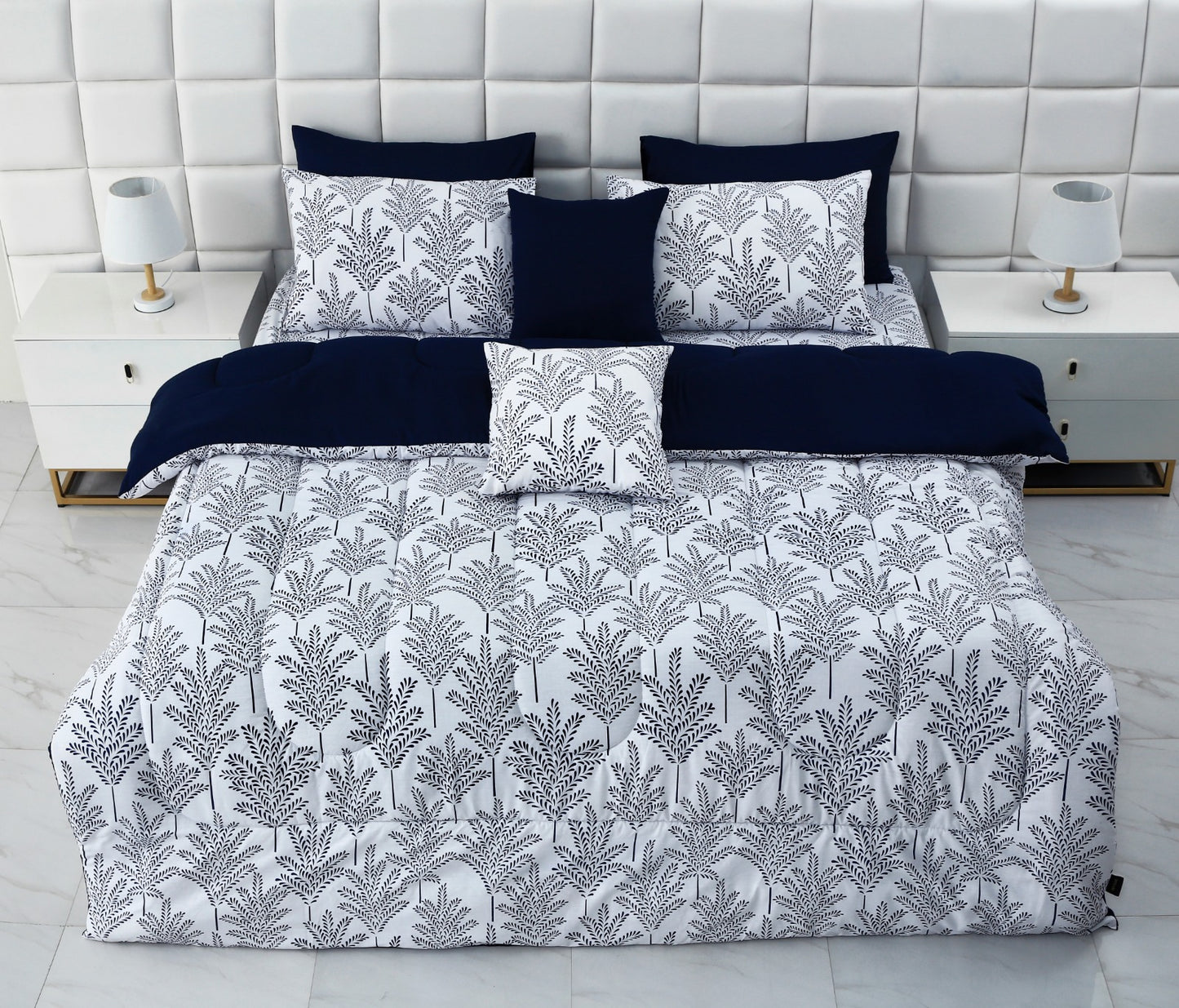 8 PCs Winter Comforter Set-Blue Feathers Comforters Apricot   