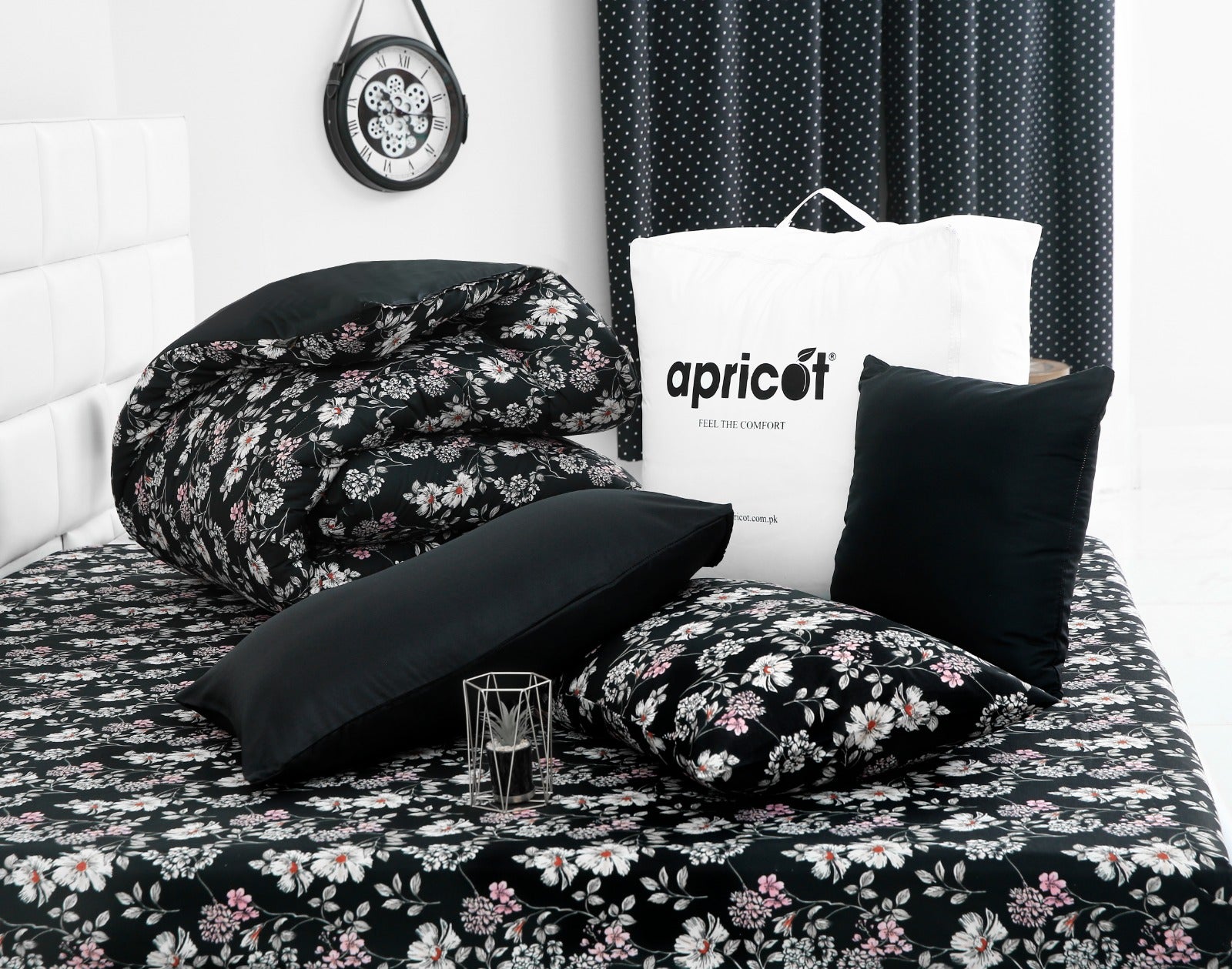 1 PC Single Comforter-Midnight Garden Comforters Apricot