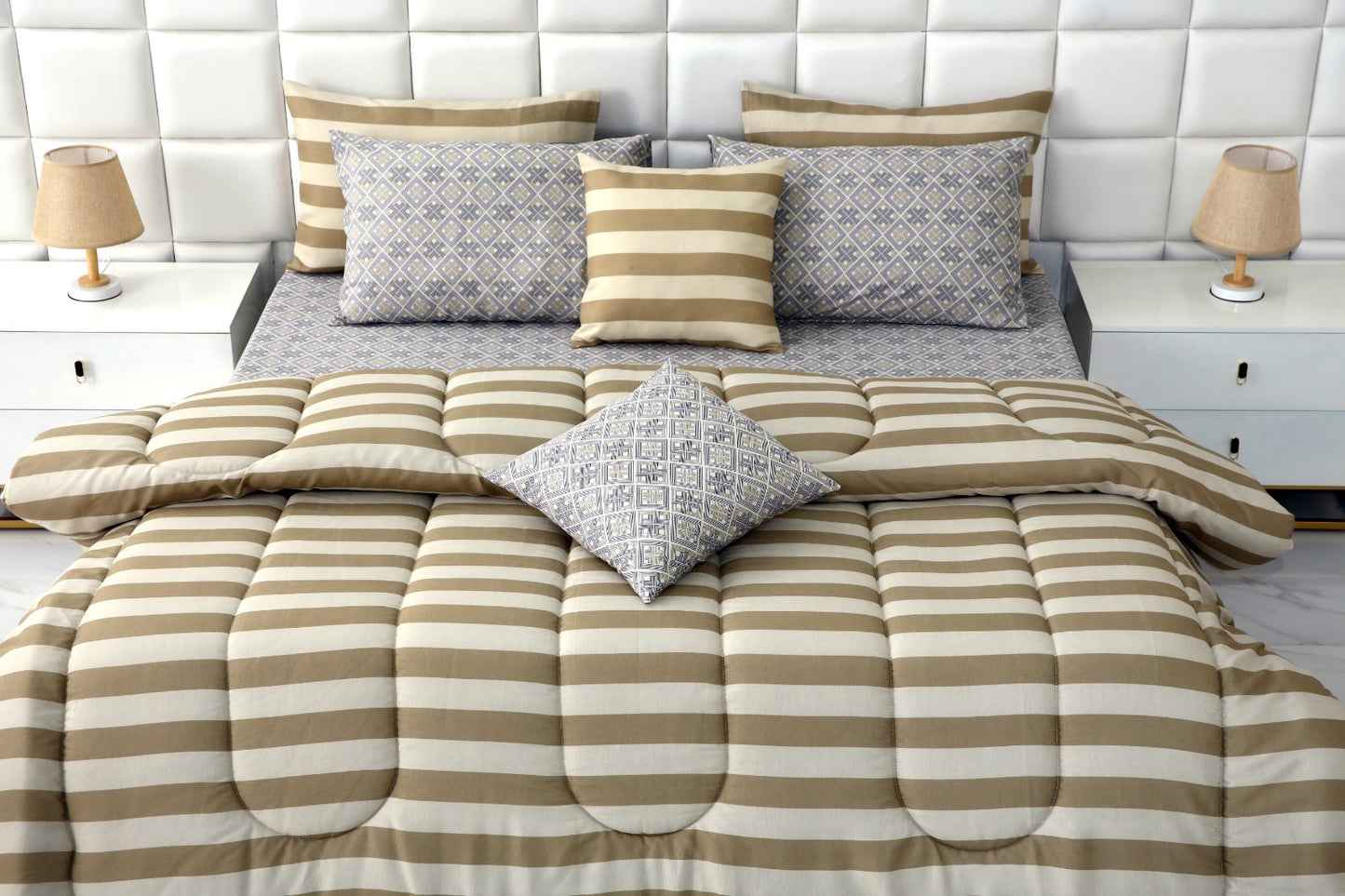 8 PCs Winter Comforter Set-Bold Beige Stripes Comforters Apricot   