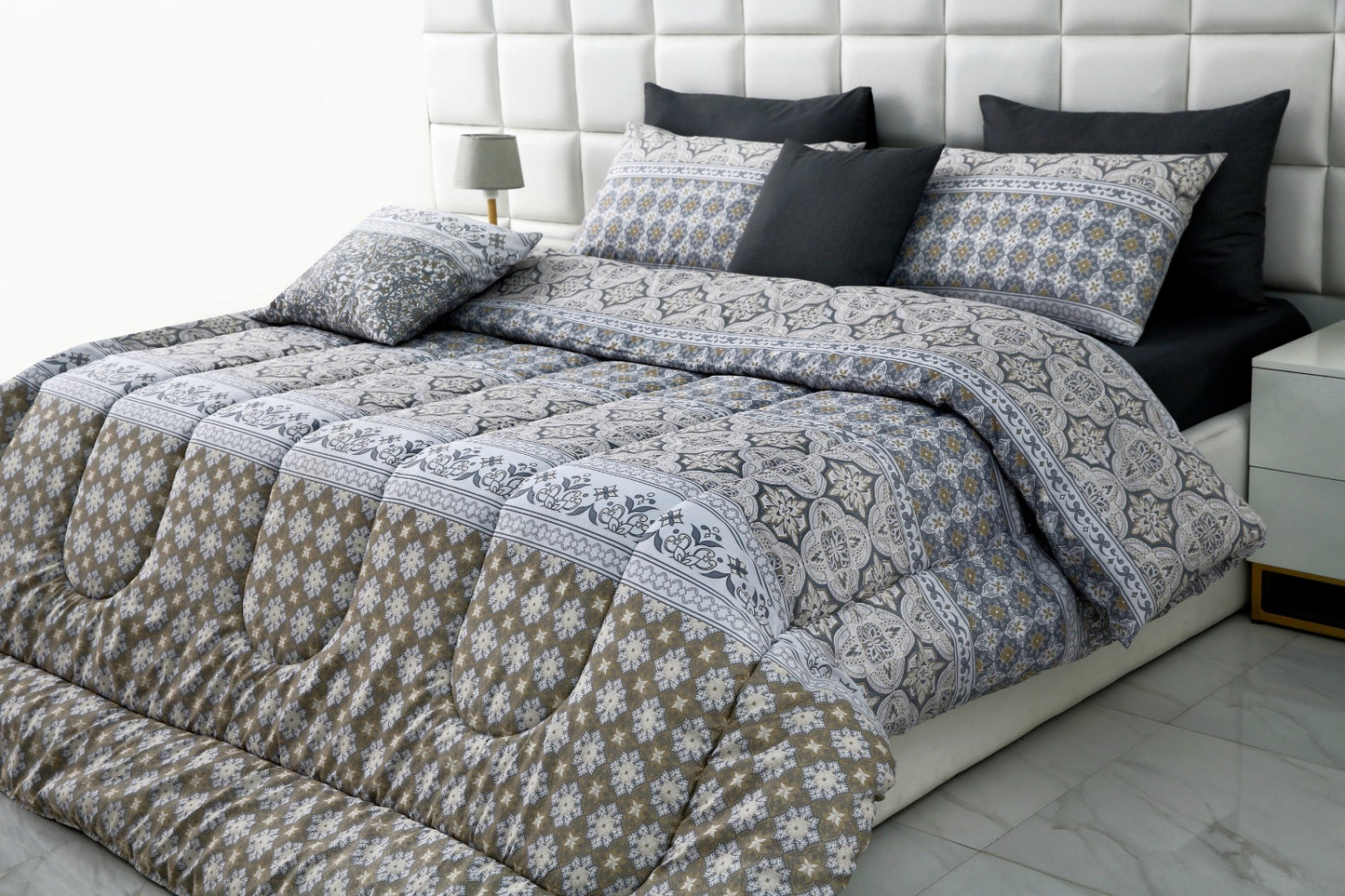 8 PCs Winter Comforter Set-Batik Comforters Apricot