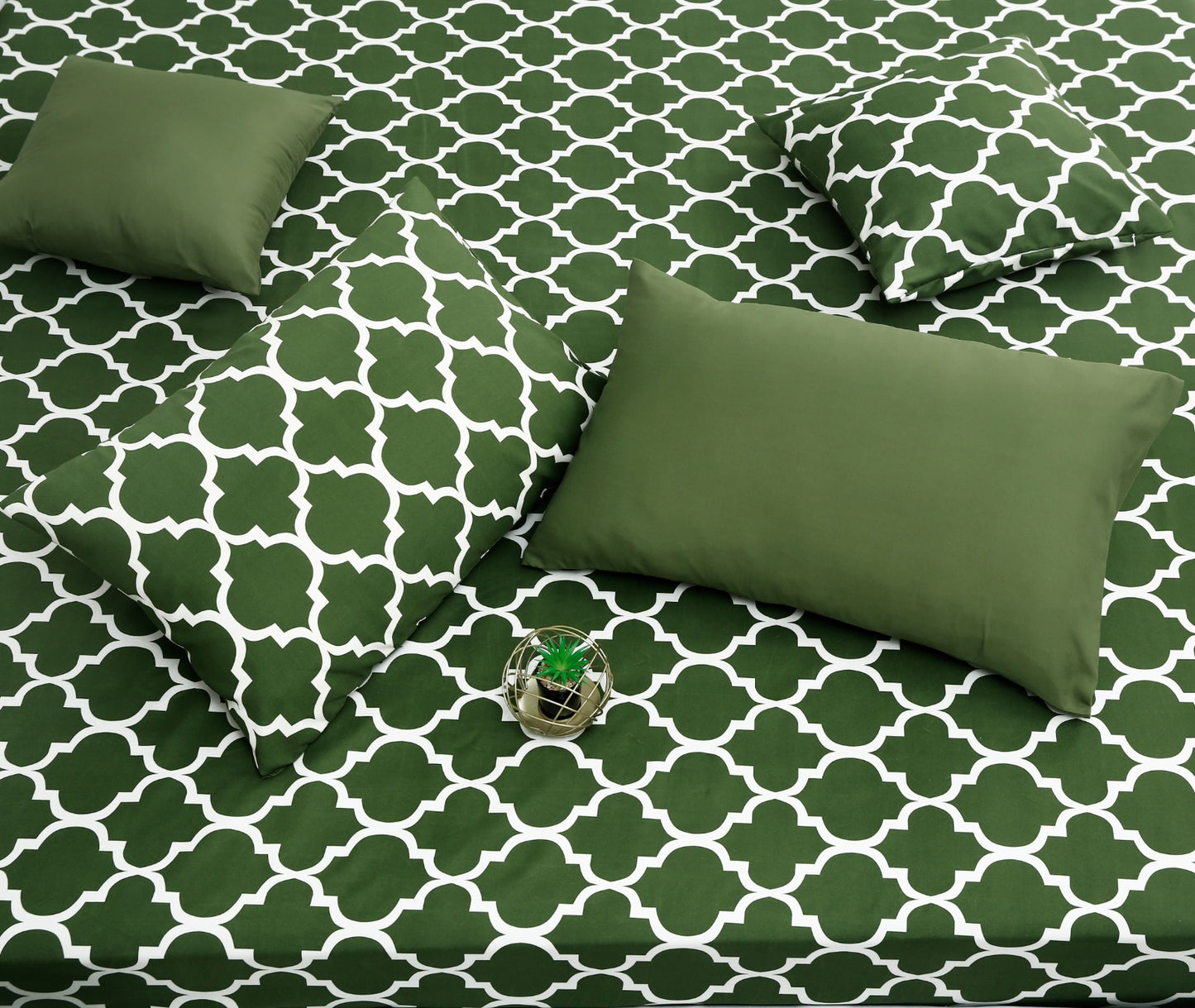 8 PCs Winter Comforter Set-Olive Geometric Comforters Apricot