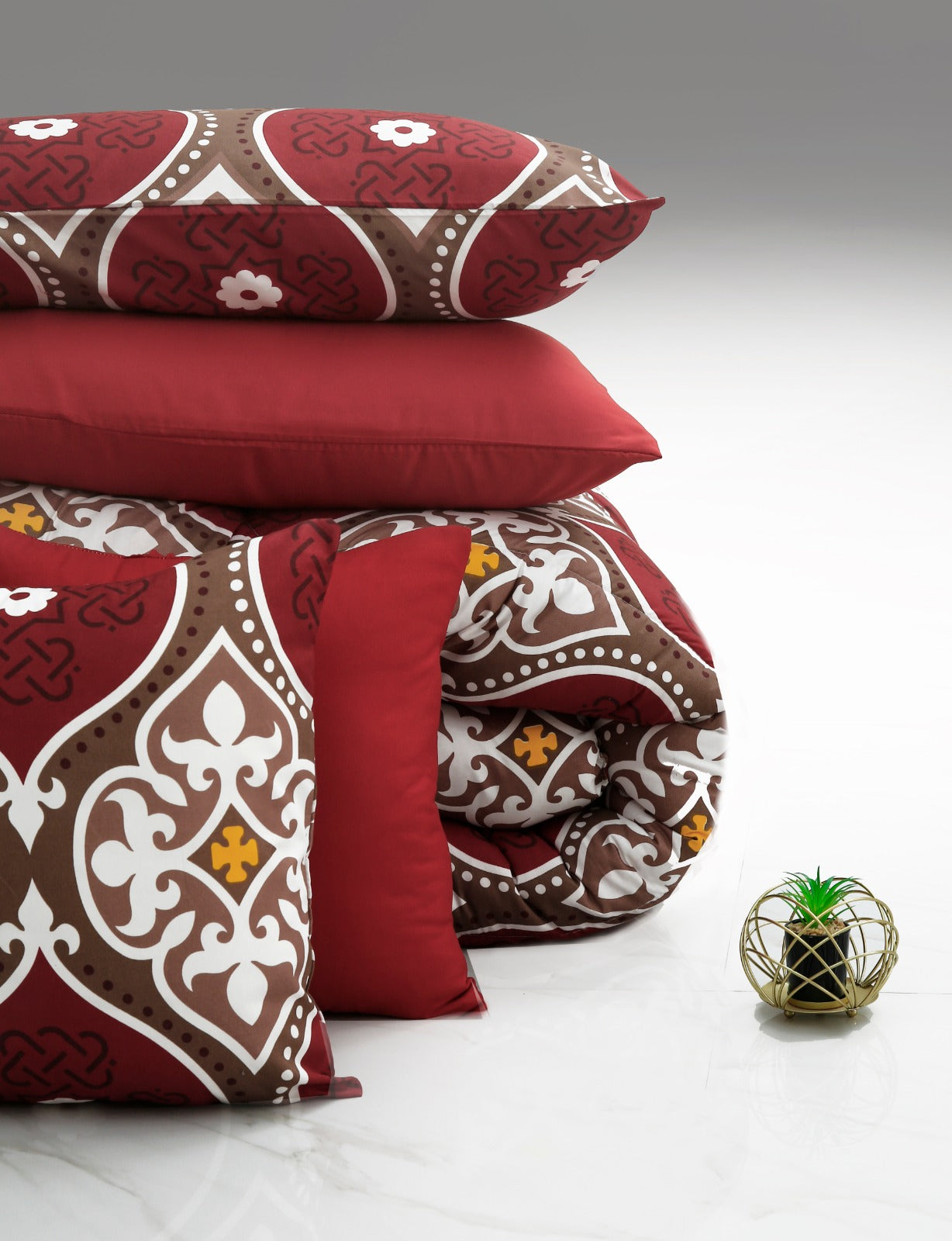 8 PCs Winter Comforter Set-Brown Crown(Maroon Reverse) Comforters Apricot