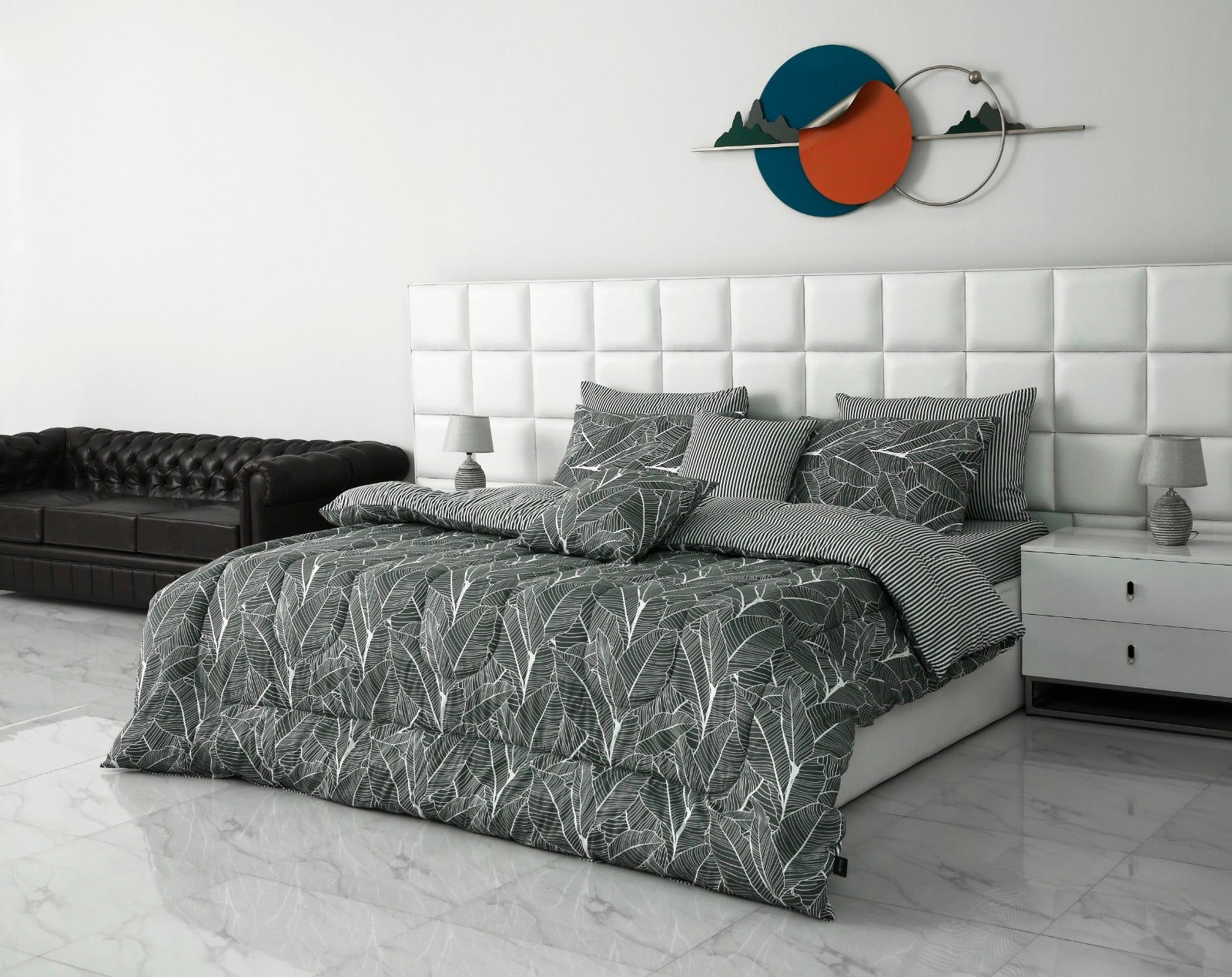 8 PCs Winter Comforter Set-Grey Petals Comforters Apricot