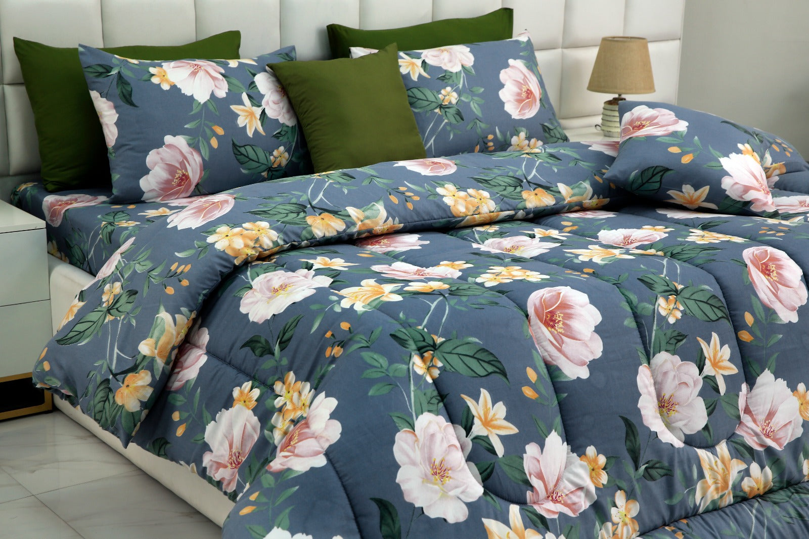 8 PCs Winter Comforter Set-Magnolia Comforters Apricot