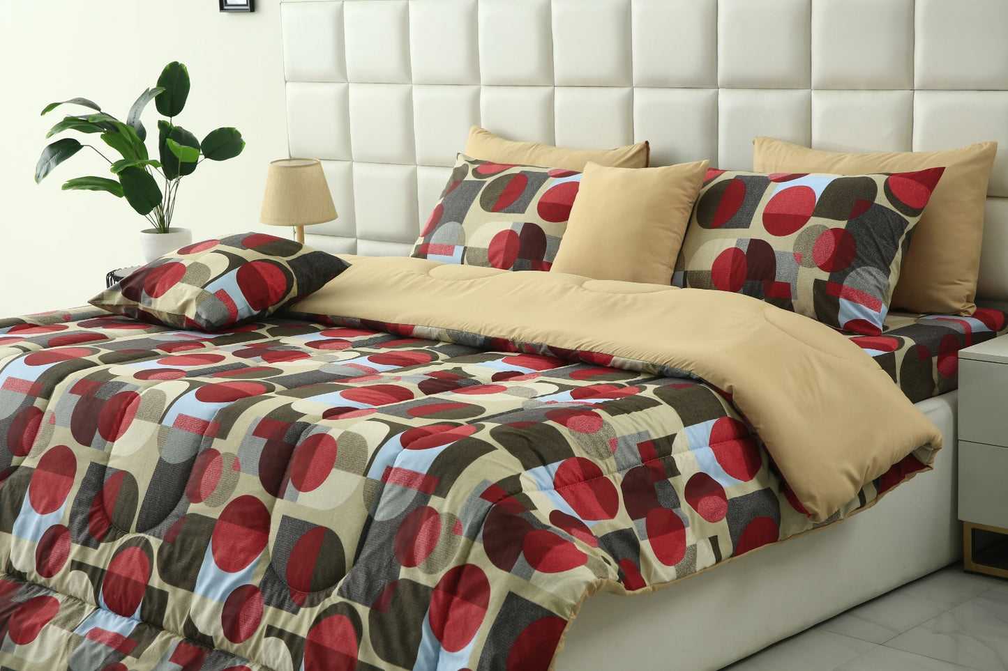 8 PCs Winter Comforter Set-Circle Link Comforters Apricot