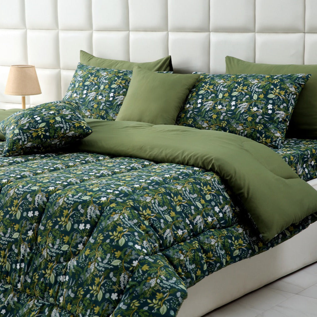 8 PCs Winter Comforter Set-Persian lily Comforters Apricot