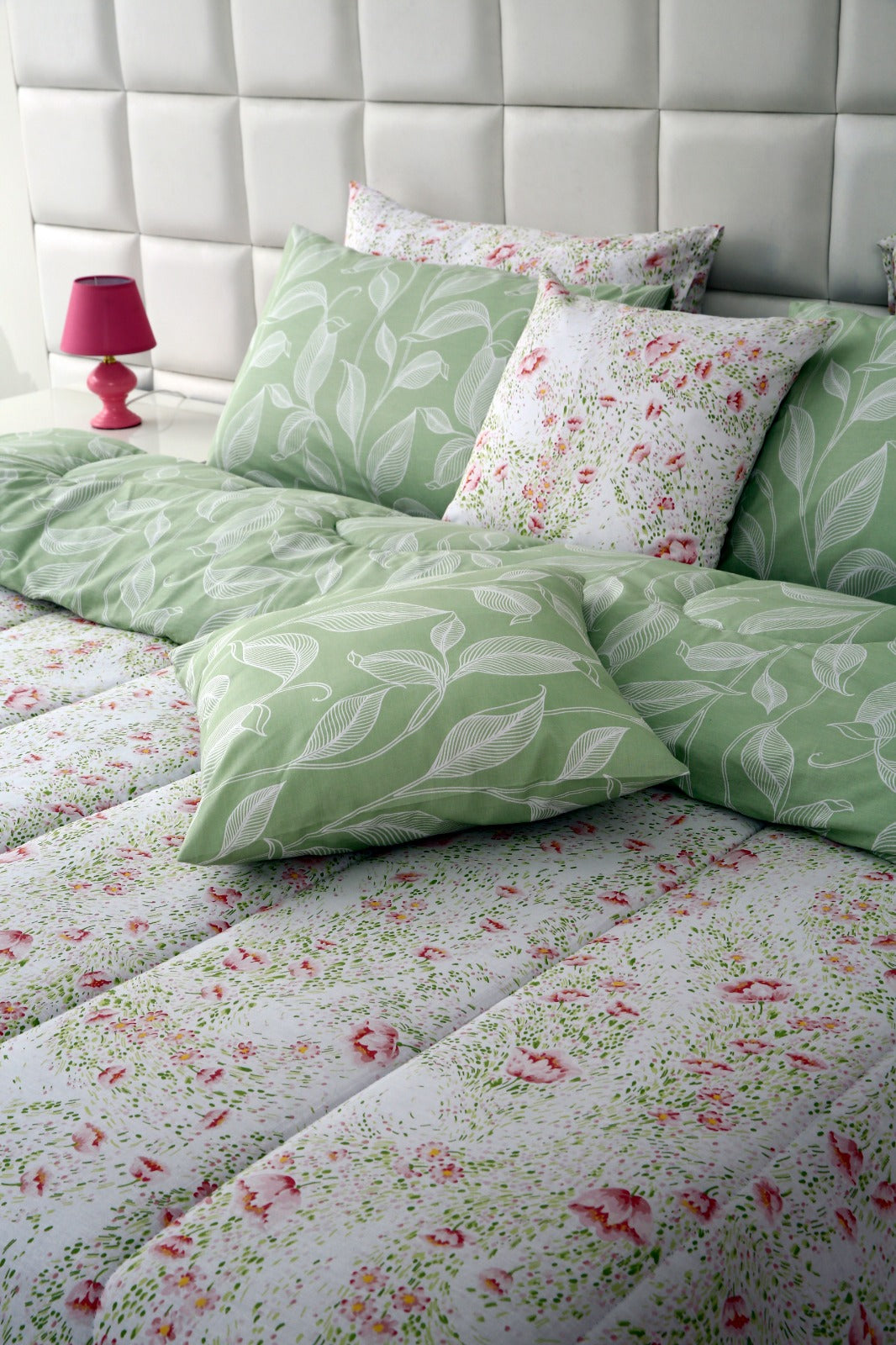 8 PCs Winter Comforter Set-Brocade Flora Comforters Apricot