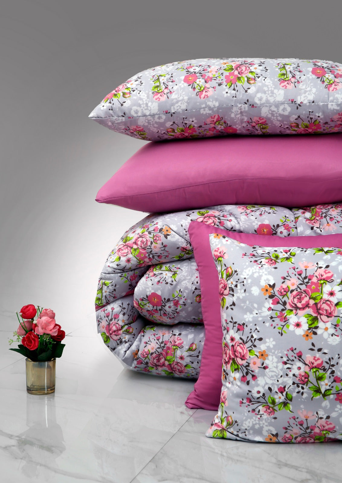 8 PCs Winter Comforter Set- Morning Glory