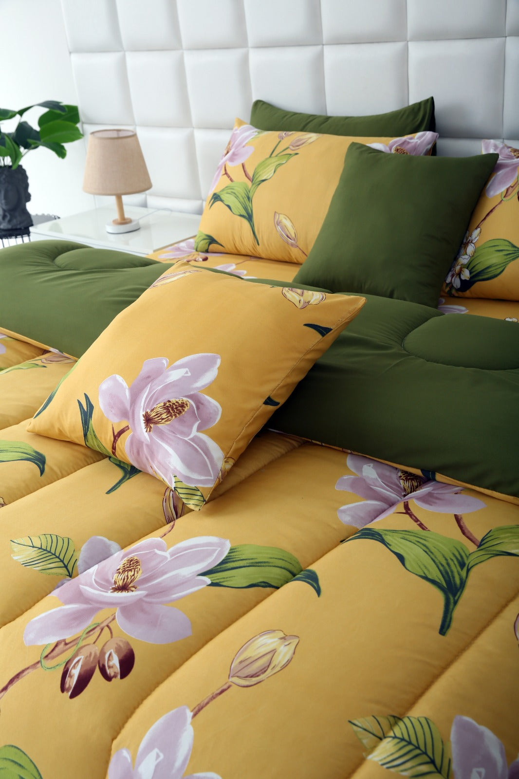 5 PCs Single Comforter Set-Hibiscus(With Olive Reverse) Comforters Apricot