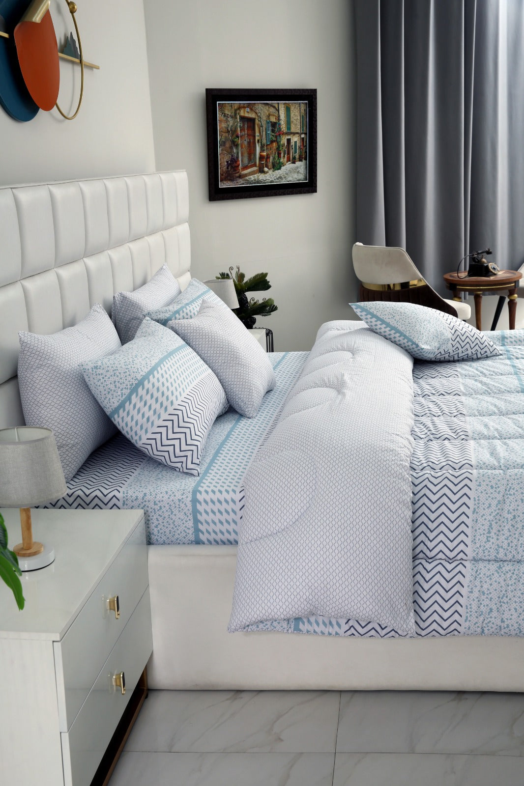 8 PCs Winter Comforter Set-Sky Blue ZigZag Comforters Apricot