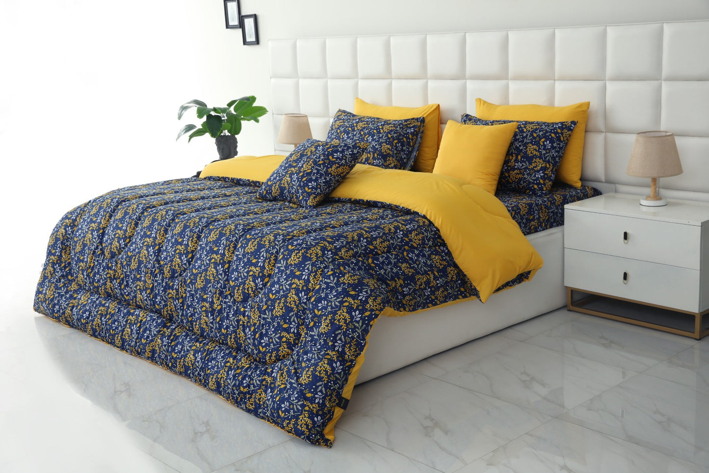 8 PCs Winter Comforter Set-Daffodil Comforters Apricot