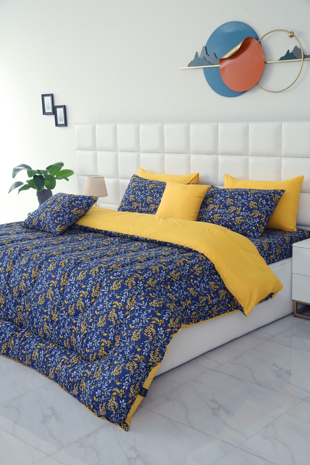 8 PCs Winter Comforter Set-Daffodil Comforters Apricot