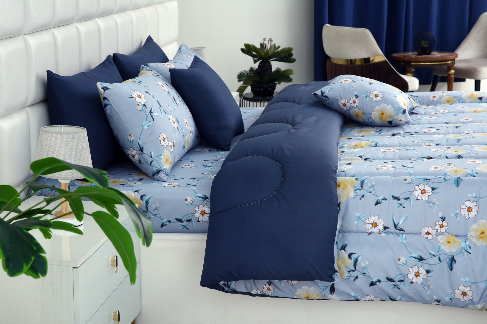 5 PCs Single Comforter Set-Iceberg Flower(With Blue Reverse) Comforters Apricot