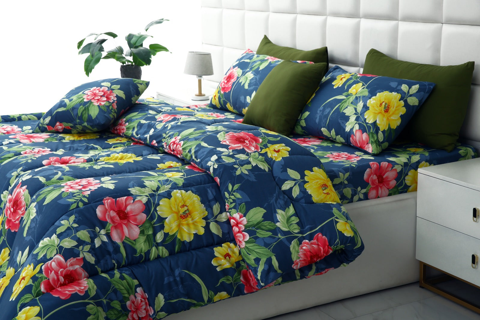 8 PCs Winter Comforter Set-Orchid Comforters Apricot