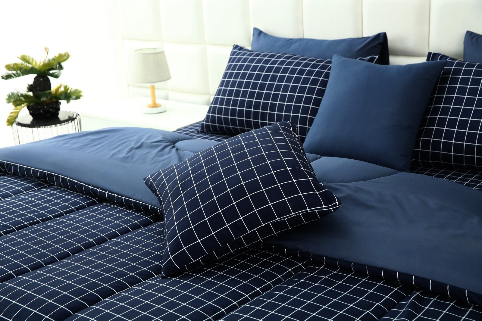 5 PCs Single Comforter Set-Blue Check Comforters Apricot