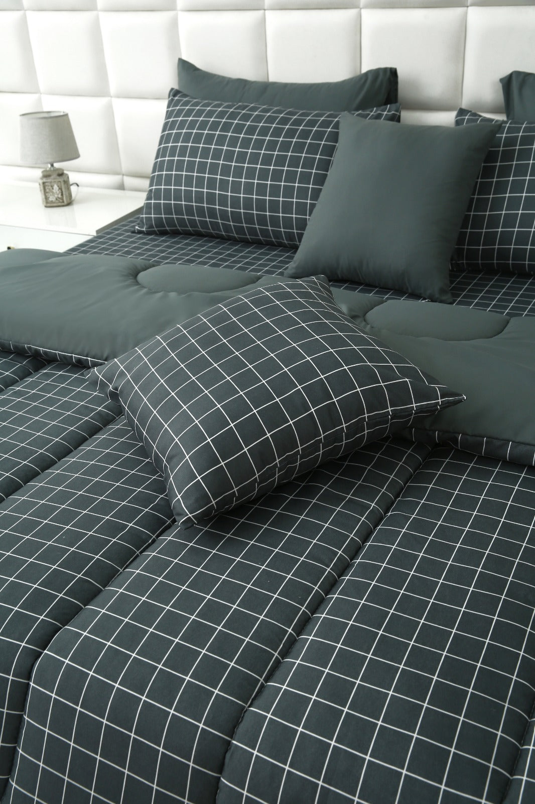 8 PCs Winter Comforter Set-Grey Check Comforters Apricot