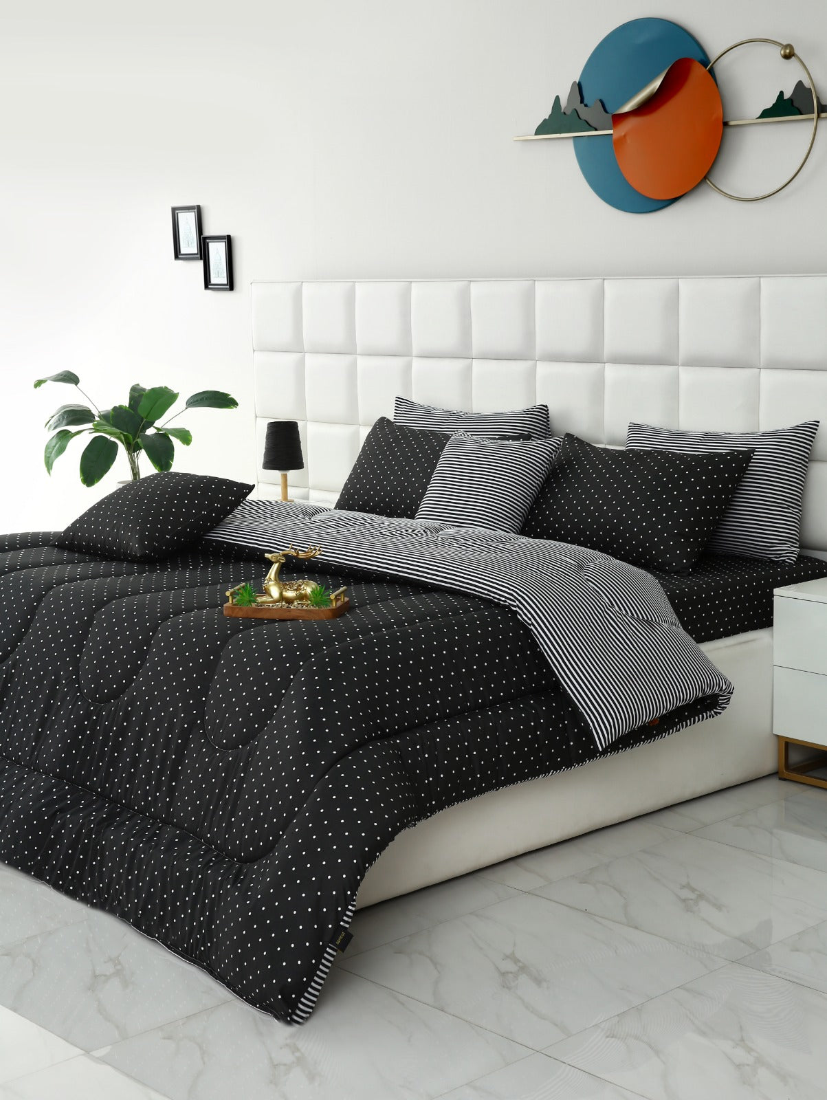 8 PCs Winter Comforter Set-Black Polka Comforters Apricot