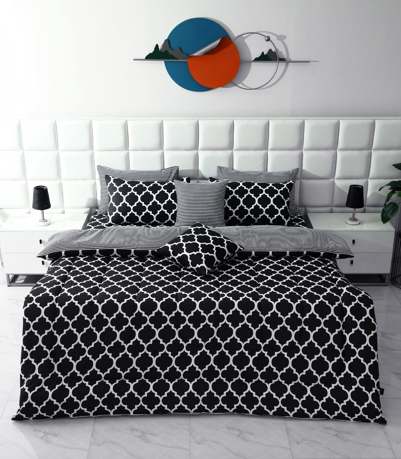 8 PCs Winter Comforter Set-Black Geometric Comforters Apricot